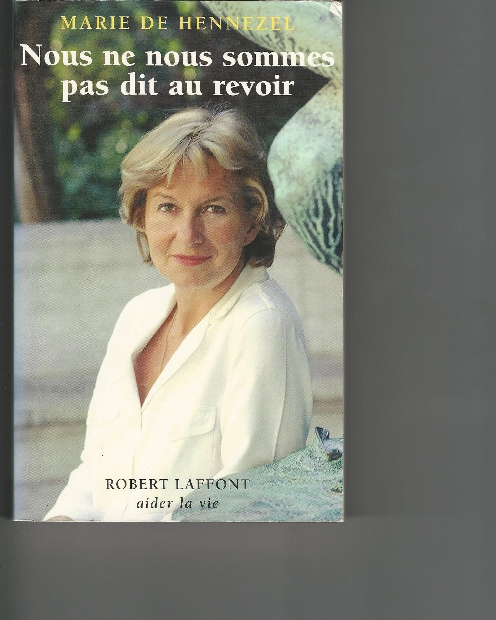 Nous ne nous sommes pas dit au revoir 9782744141515