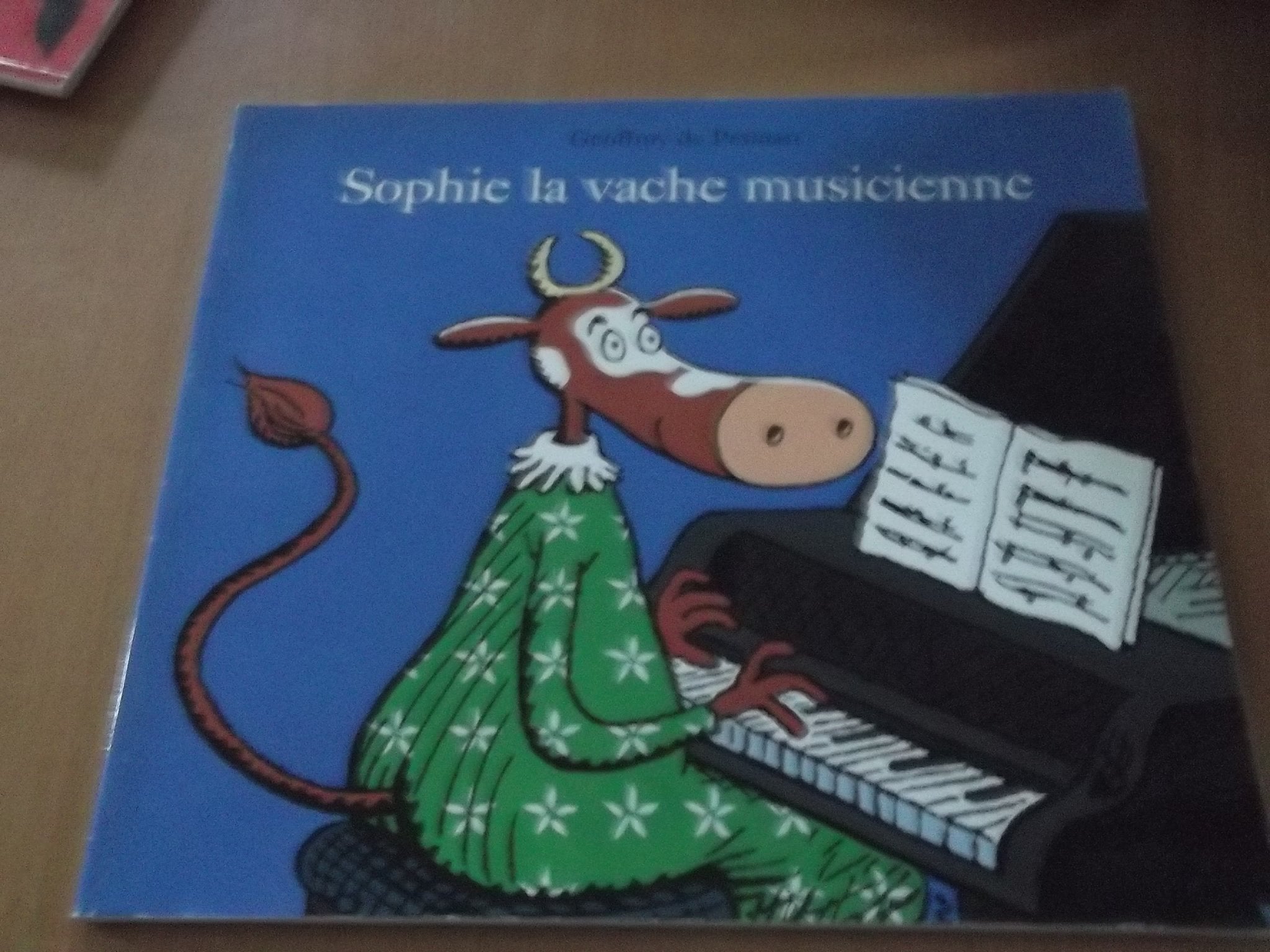 Sophie, la vache musicienne 9782211063579