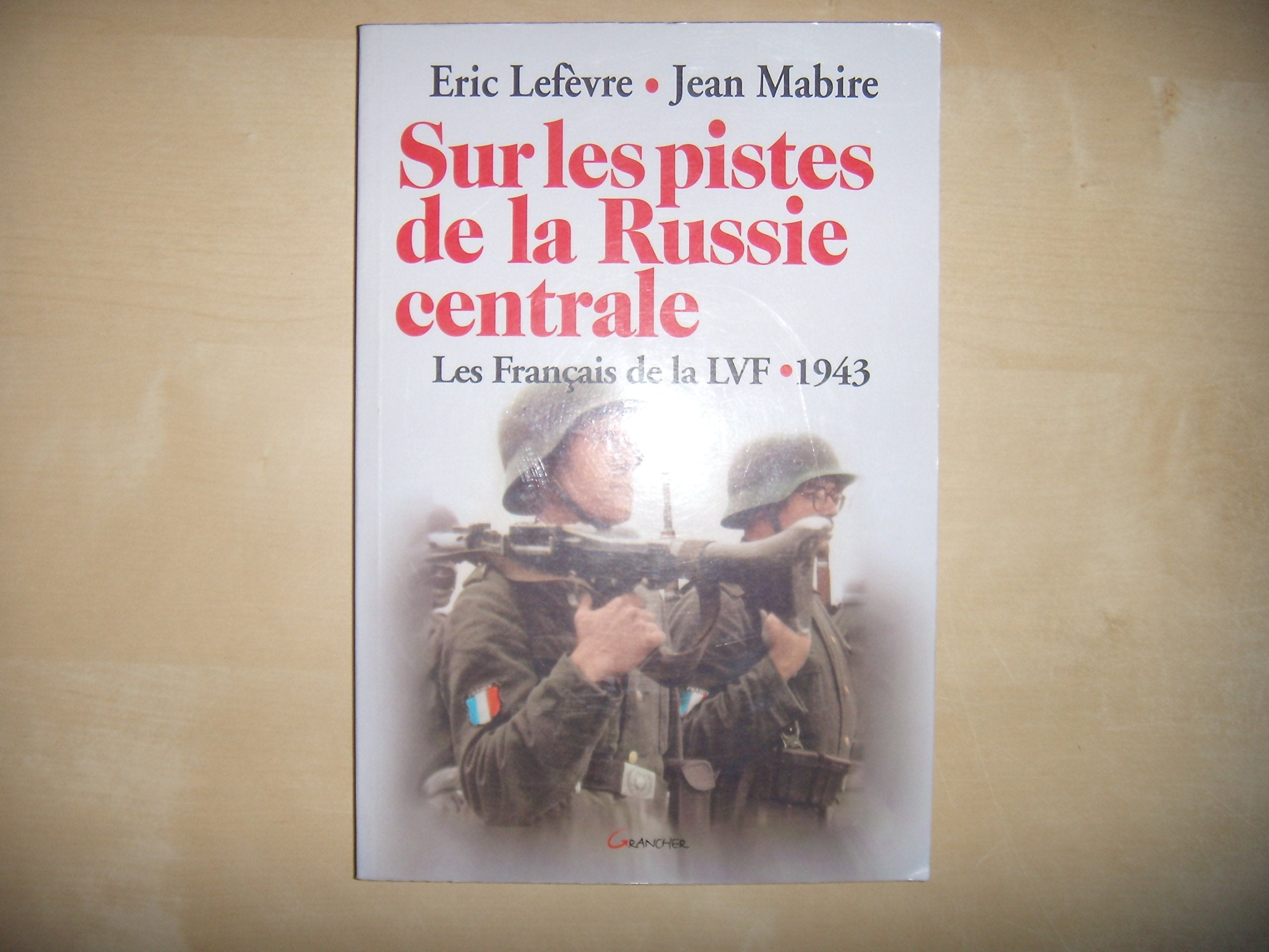 Sur les pistes de la Russie centrale 9782733908273