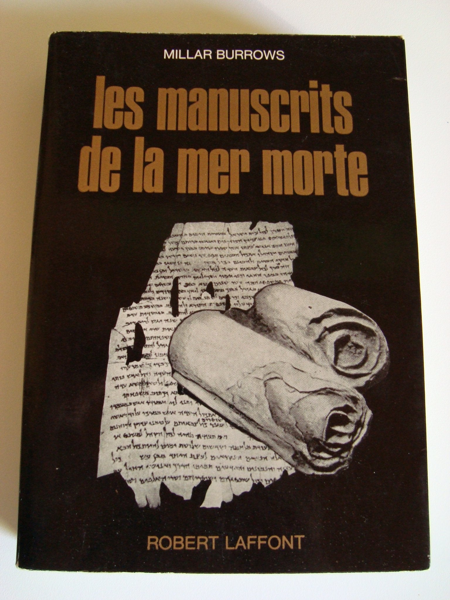 LES MANUSCRITS DE LA MER MORTE