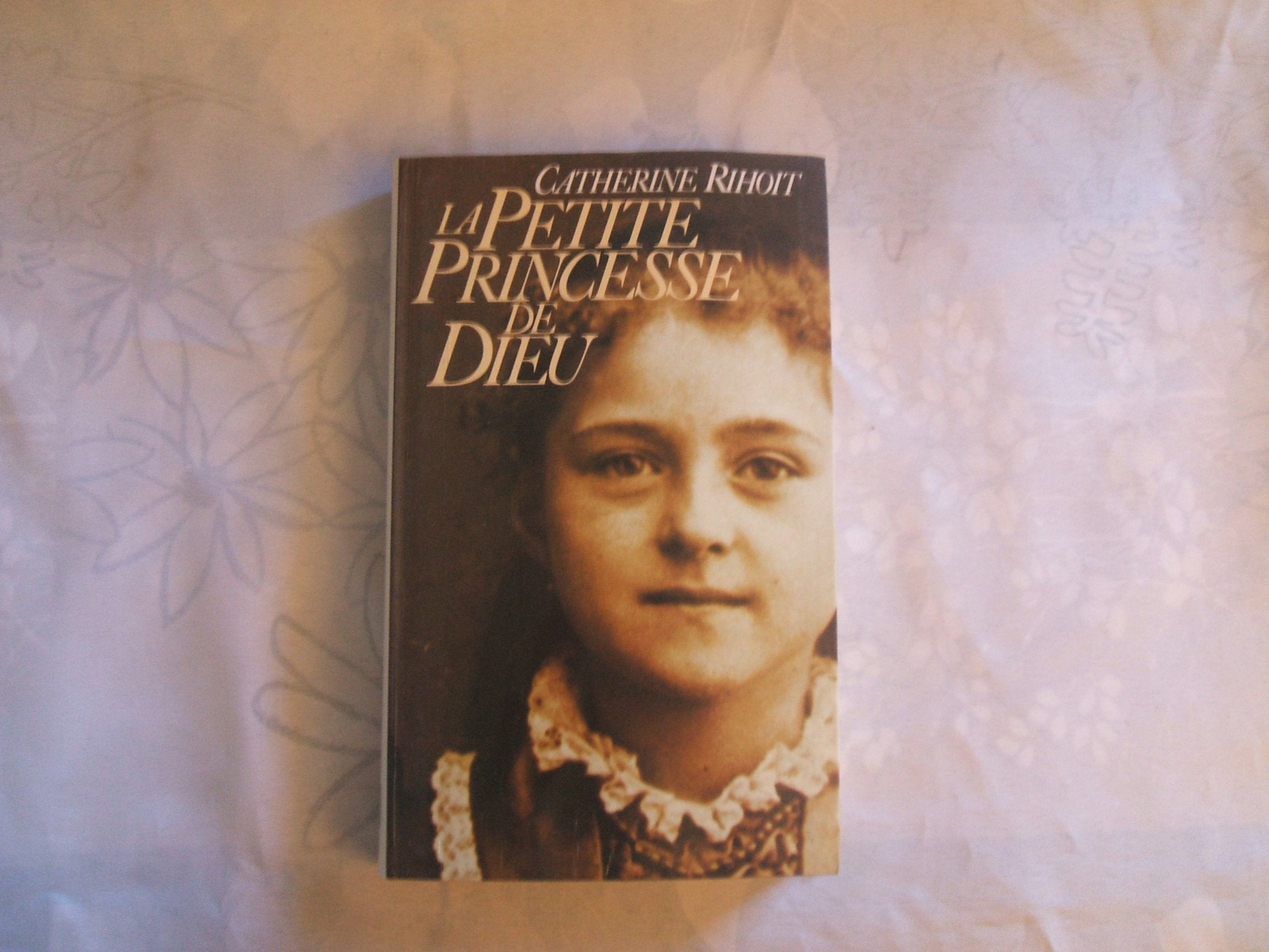 La petite princesse de Dieu 9782286041144