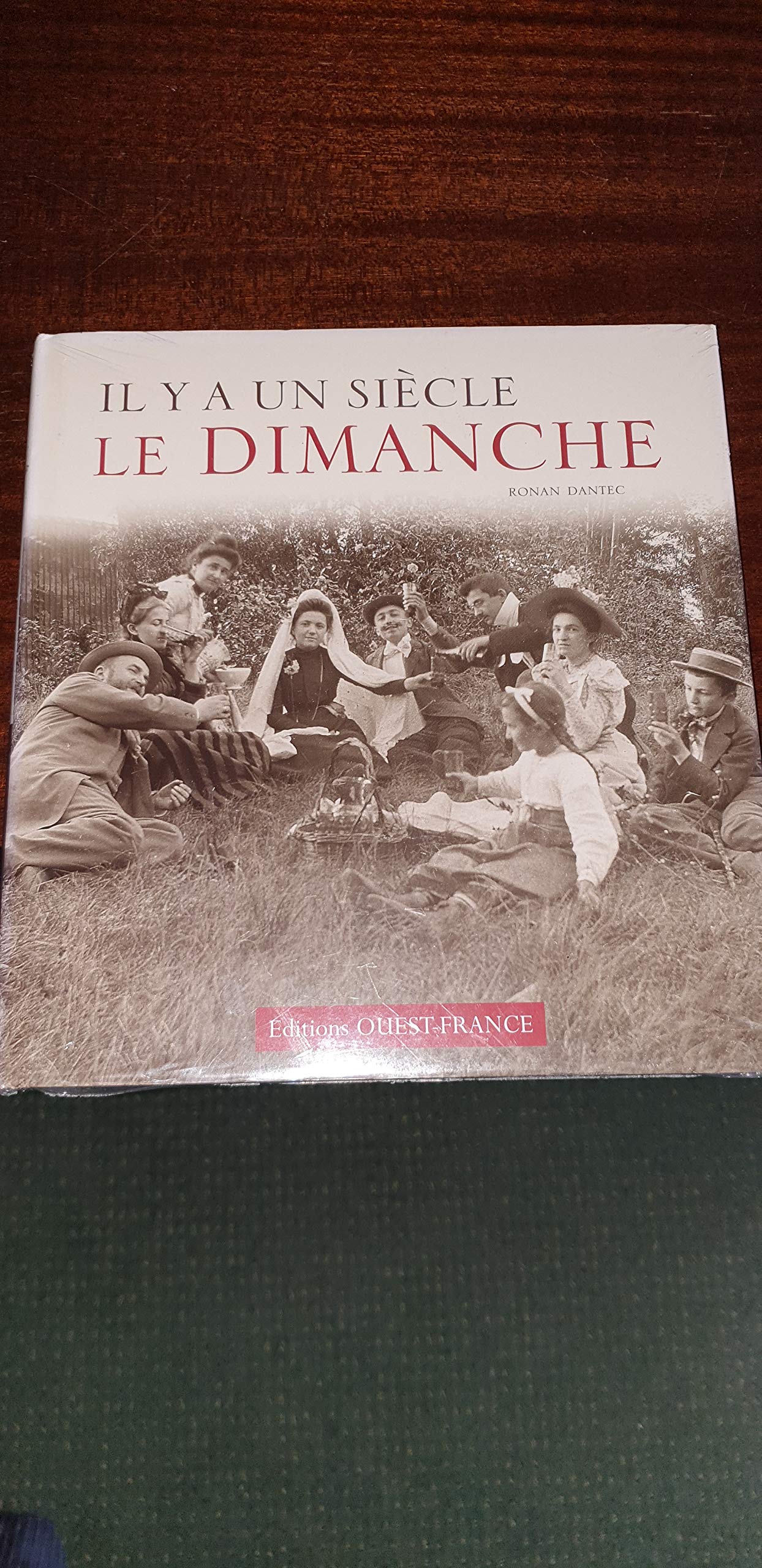 Il y a un siècle le dimanche 9782737345487
