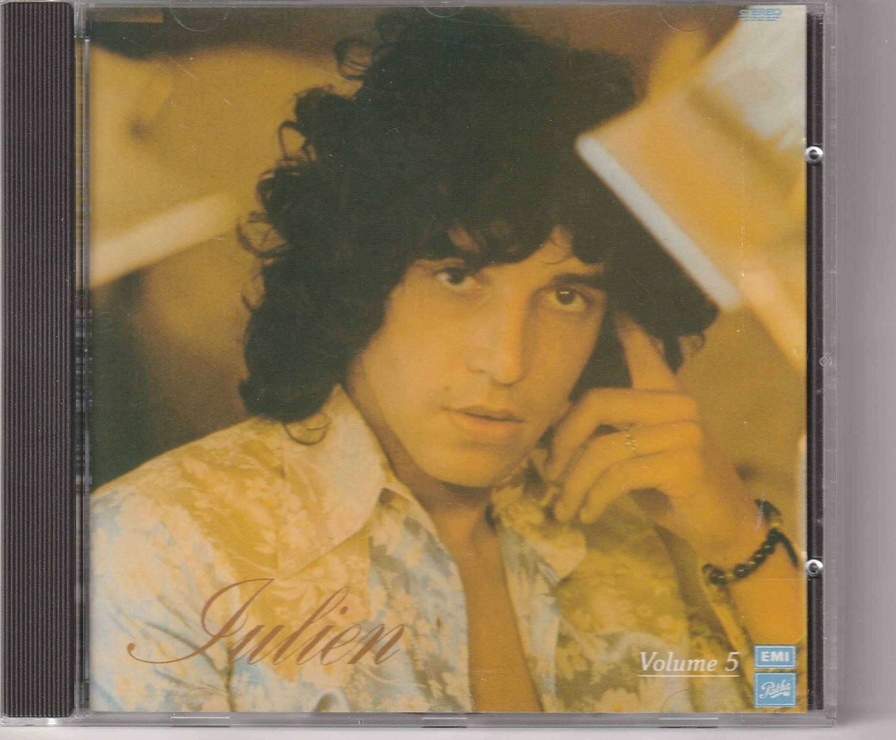 Julien 0077779517022