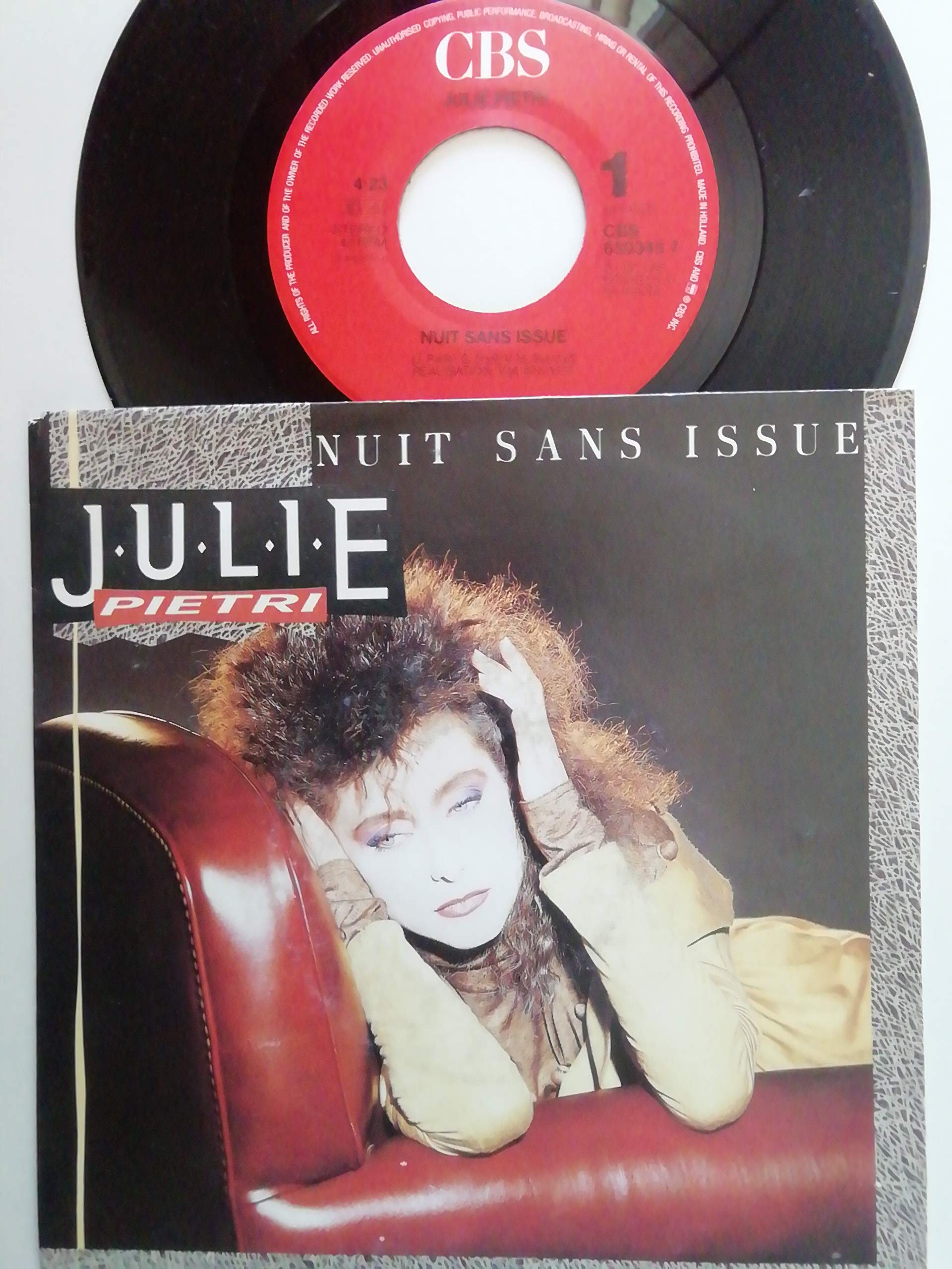 NUIT SANS ISSUE / VOYAGE EN MOI - 45 TOURS -CBS 5099765034578