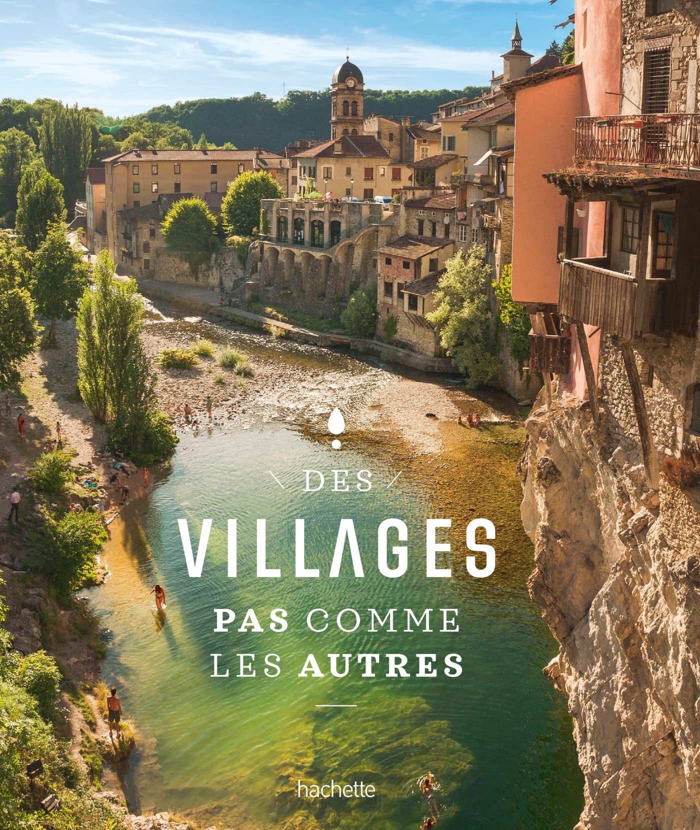 Des villages pas comme les autres 9782013959155