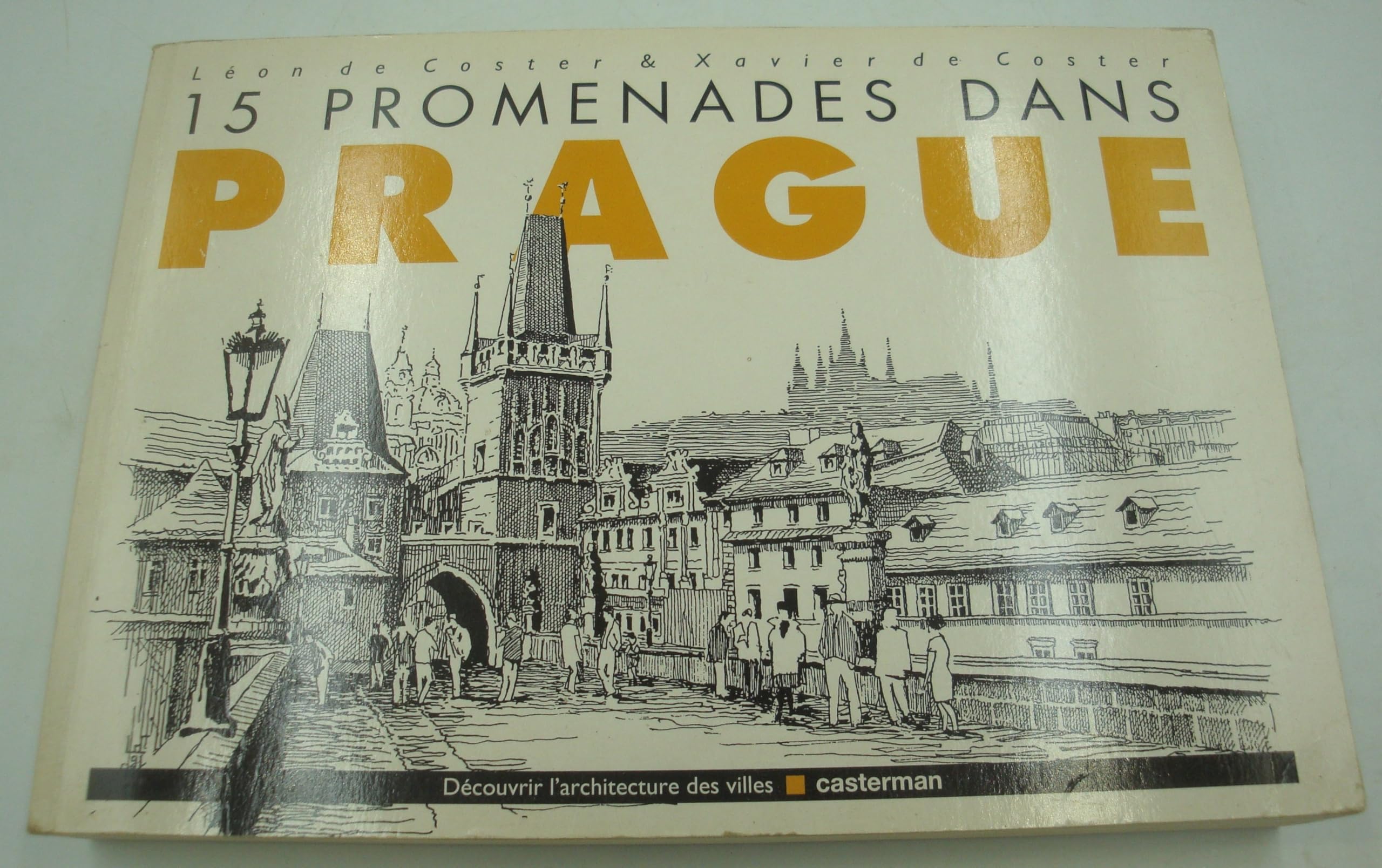 15 promenades dans Prague 9782203605015