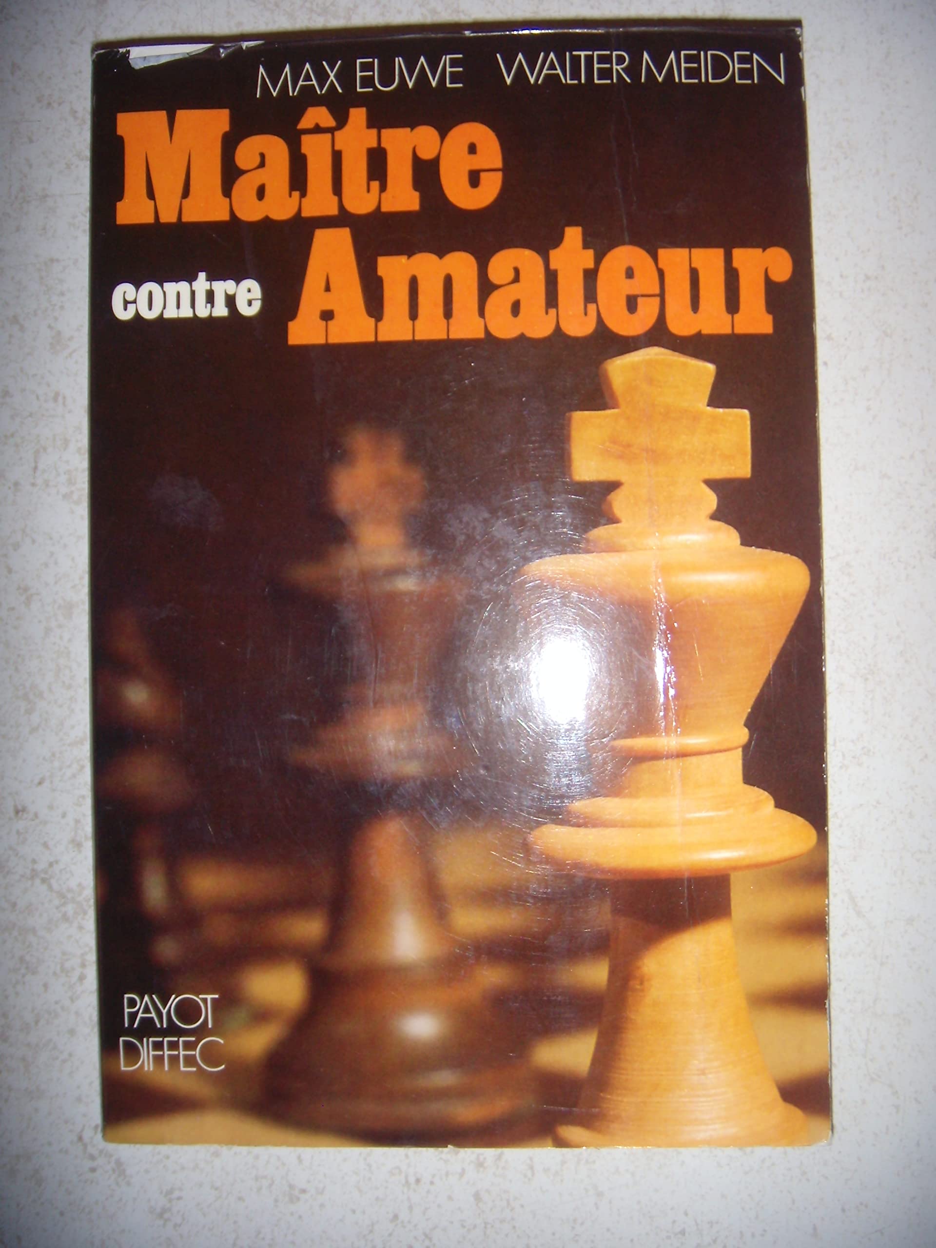 Maître contre amateur 9782228152600