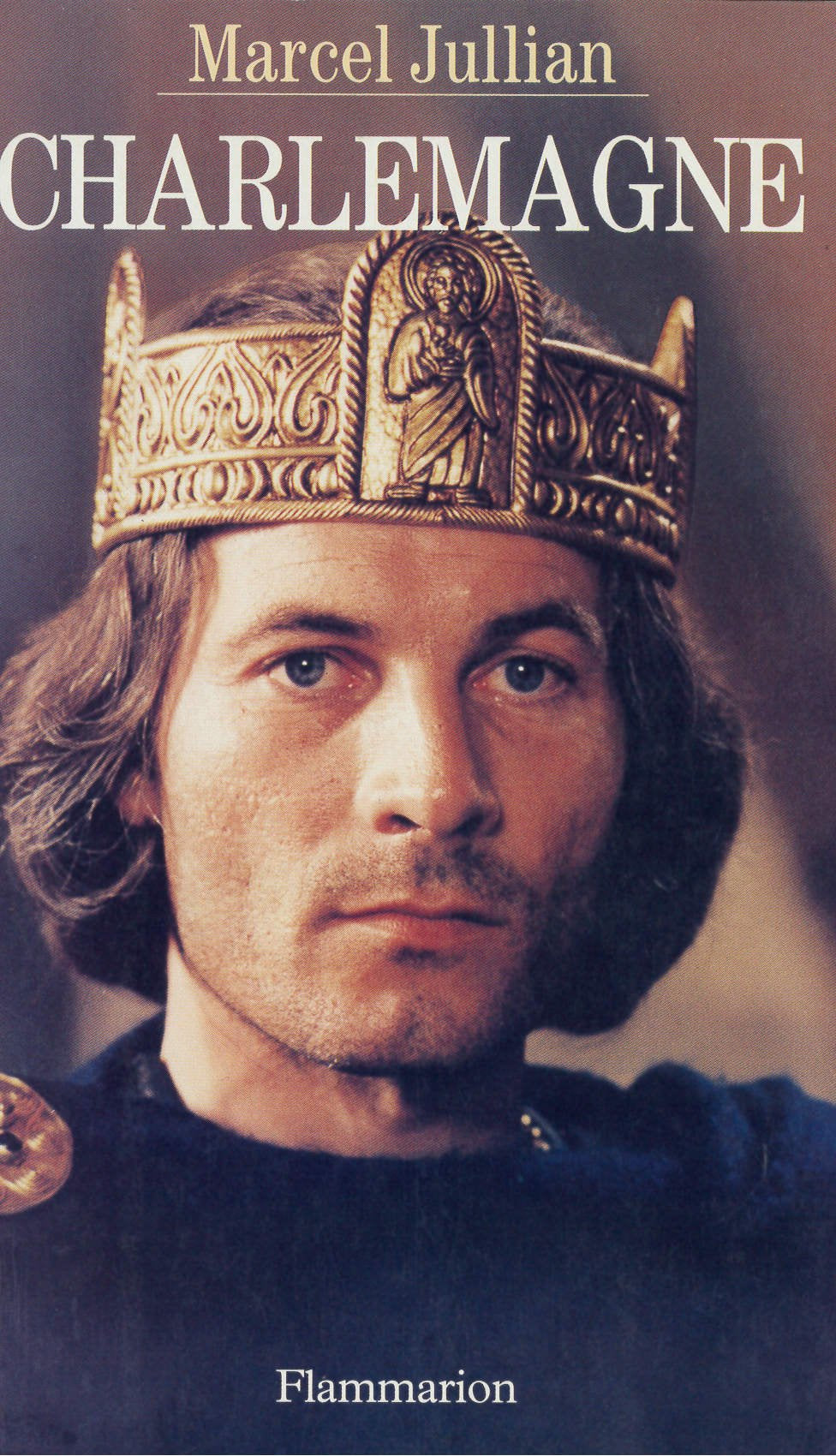 Charlemagne ou la jeunesse du monde 9782080668790