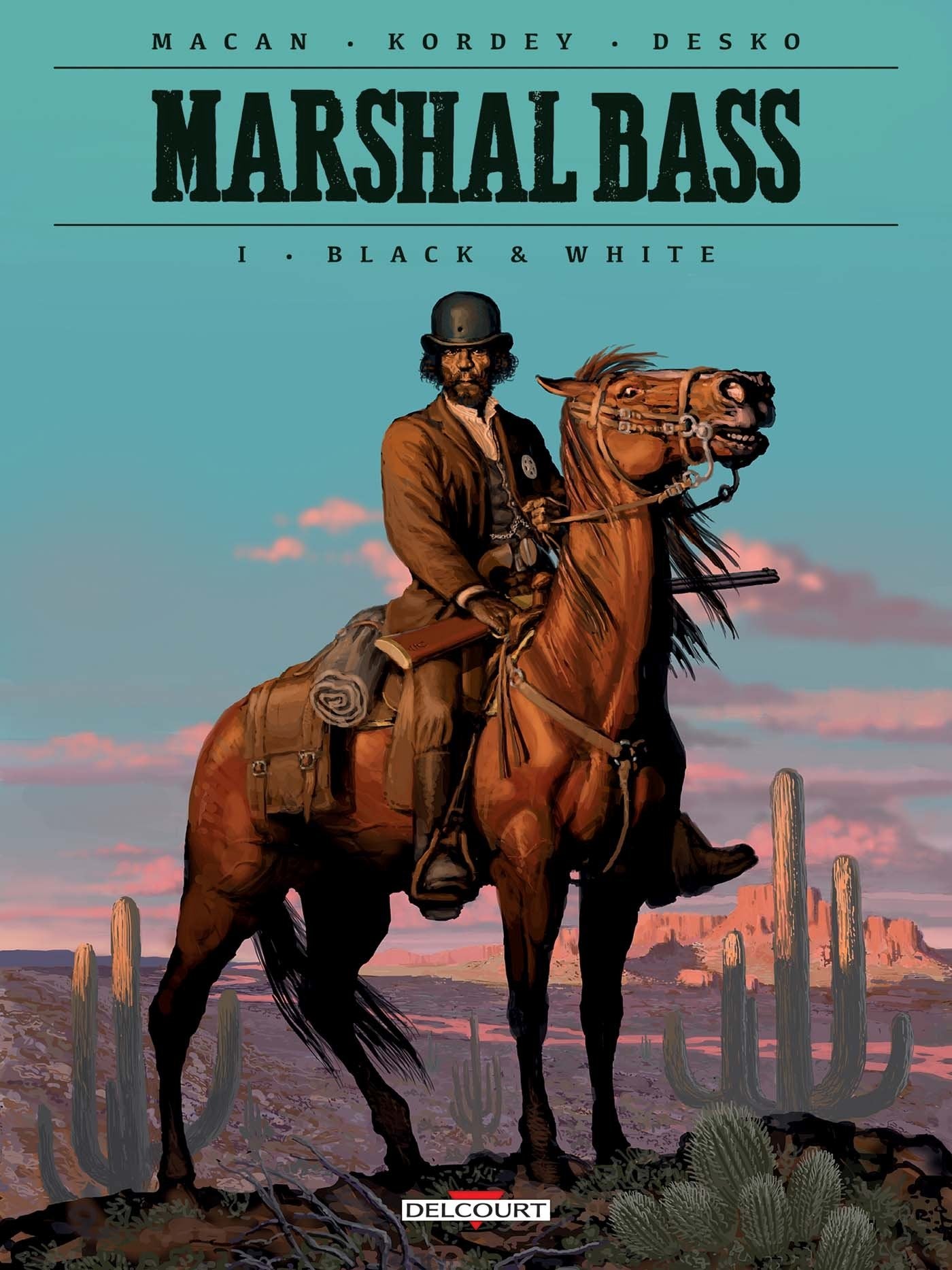 Marshal Bass T01: Black and White 9782756082066