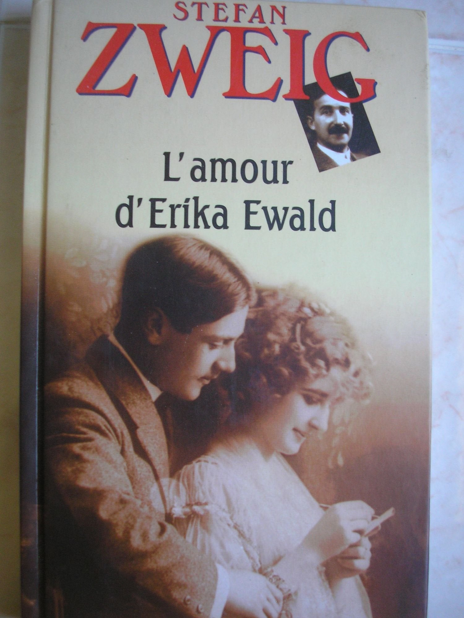 L'amour d'Erika Ewald (Les trésors de la littérature) 9782702822081