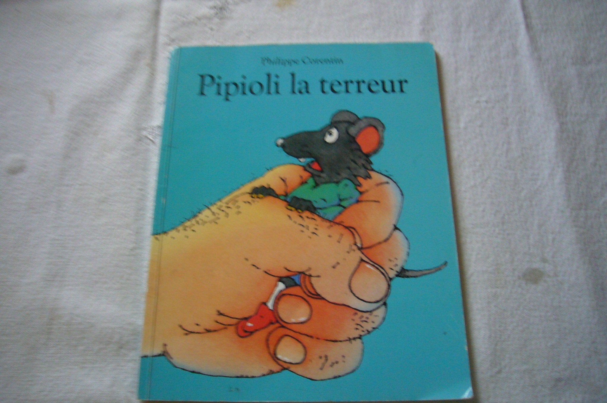 pipioli la terreur 9782211012393