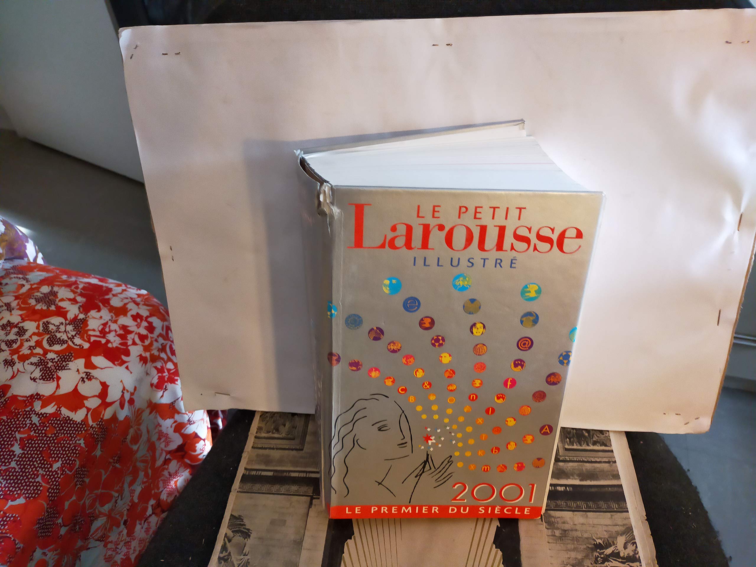 Le Petit Larousse illustré 2001 9782035302014