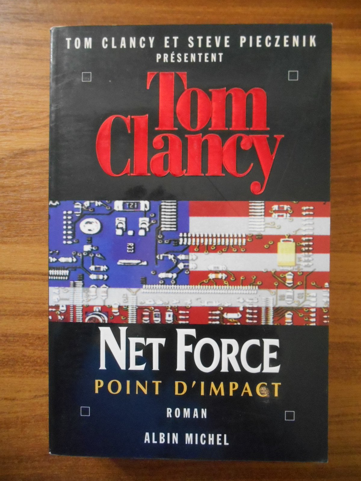 Net Force, tome 5 : Point d'impact 9782226138699