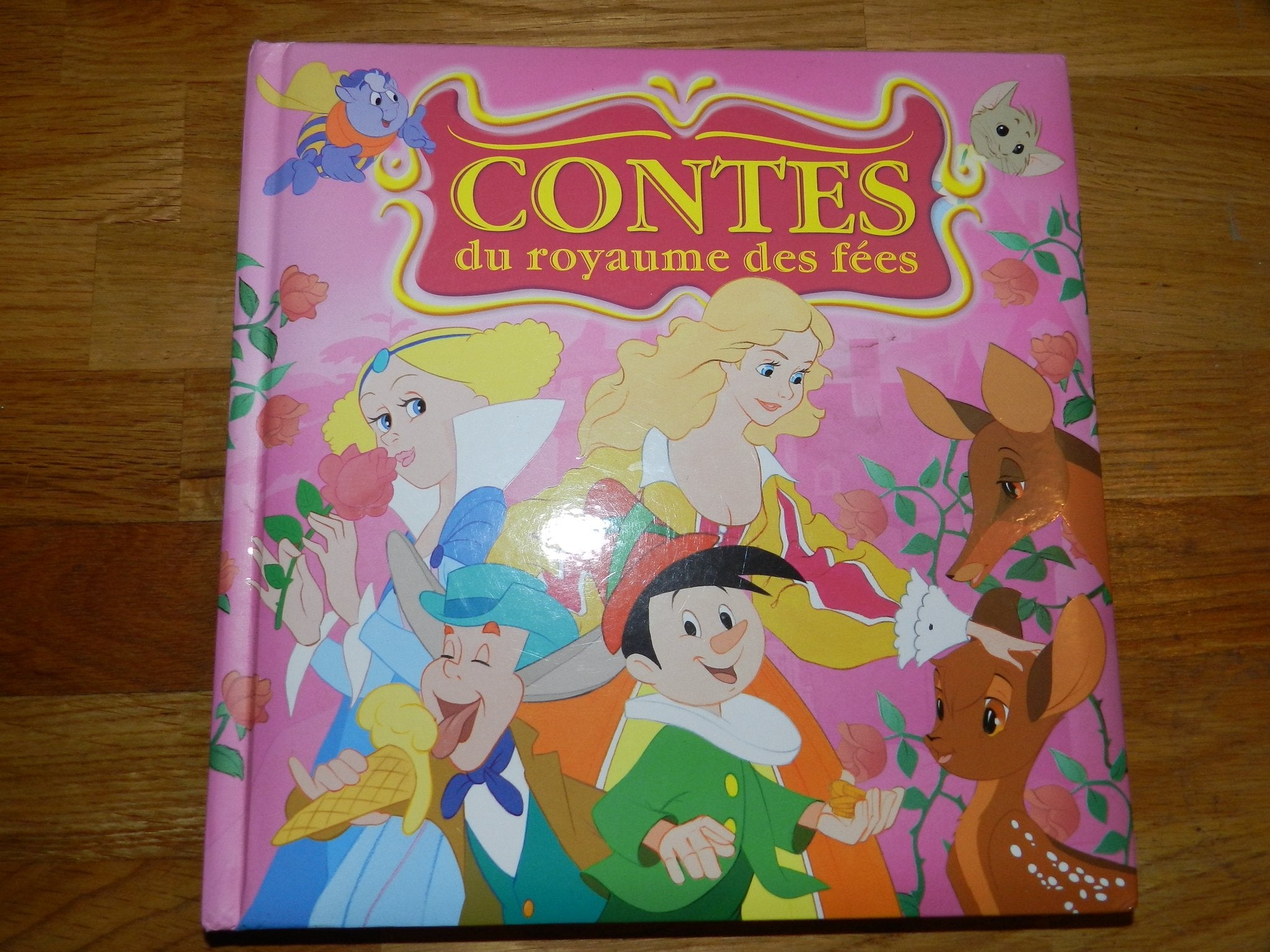 CONTES DU ROYAUME DES FEES 9782754203425