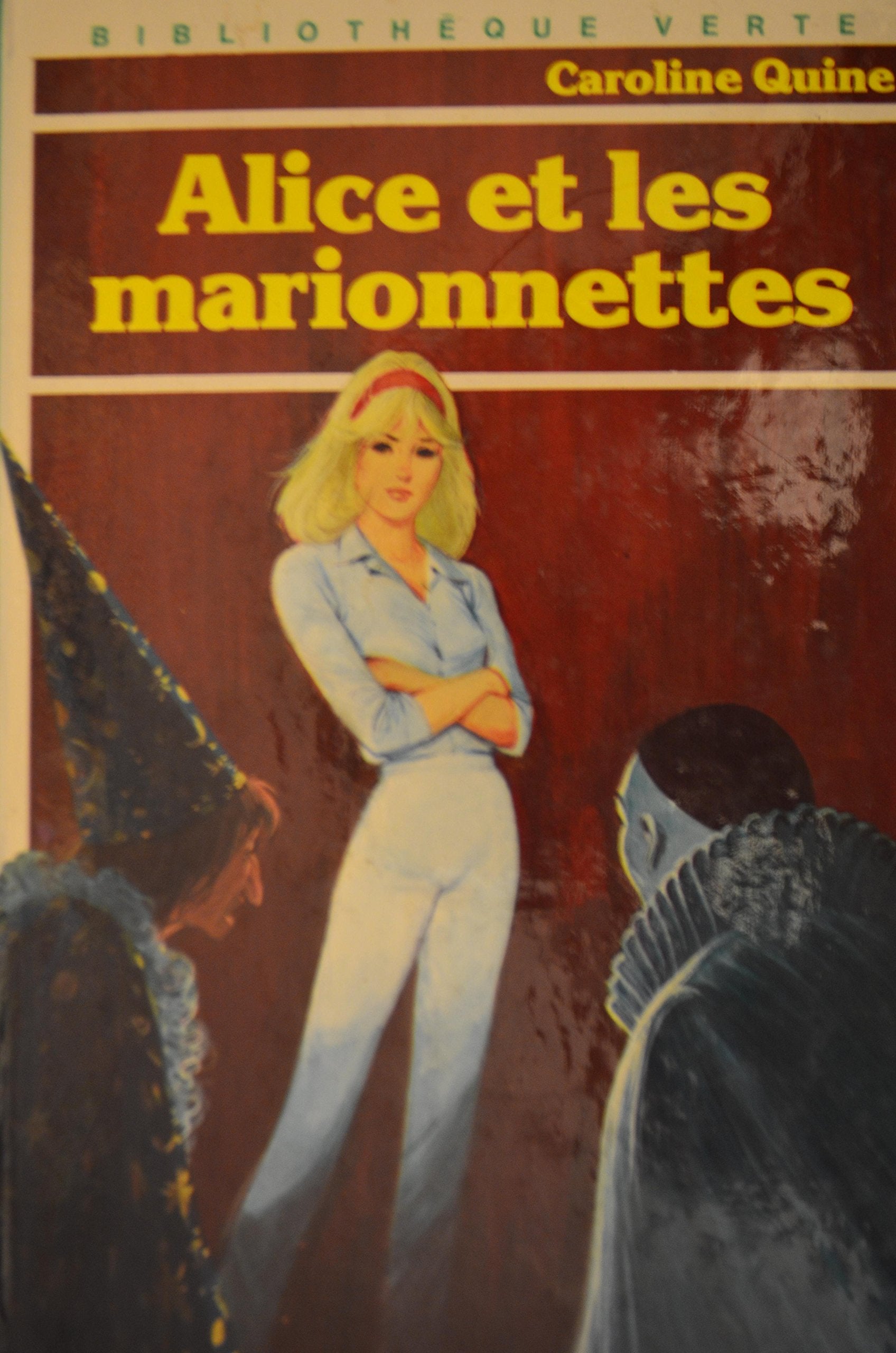 ALICE ET LES MARIONNETTES 9782010168635