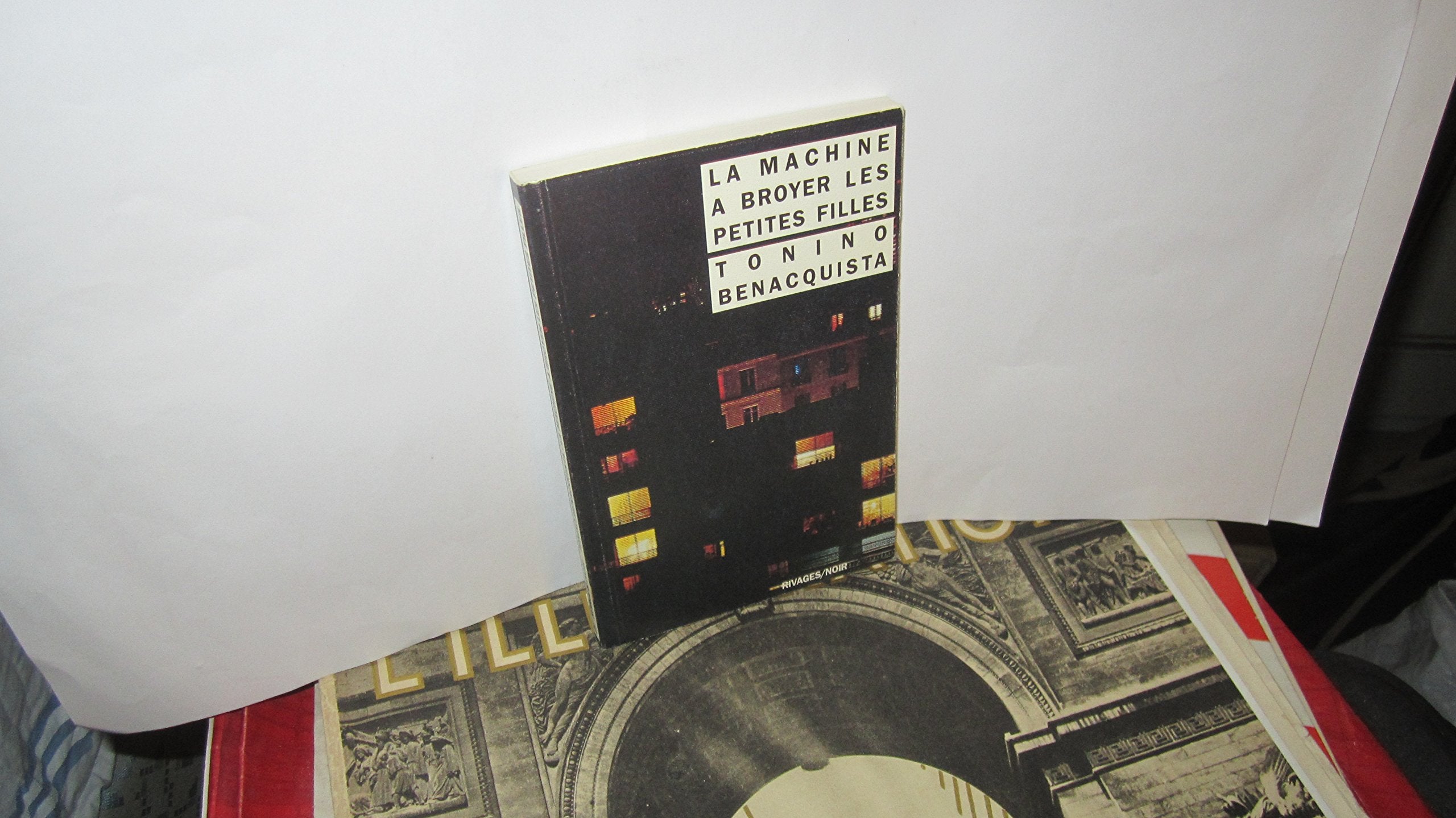 La Machine à broyer les petites filles 9782869307063