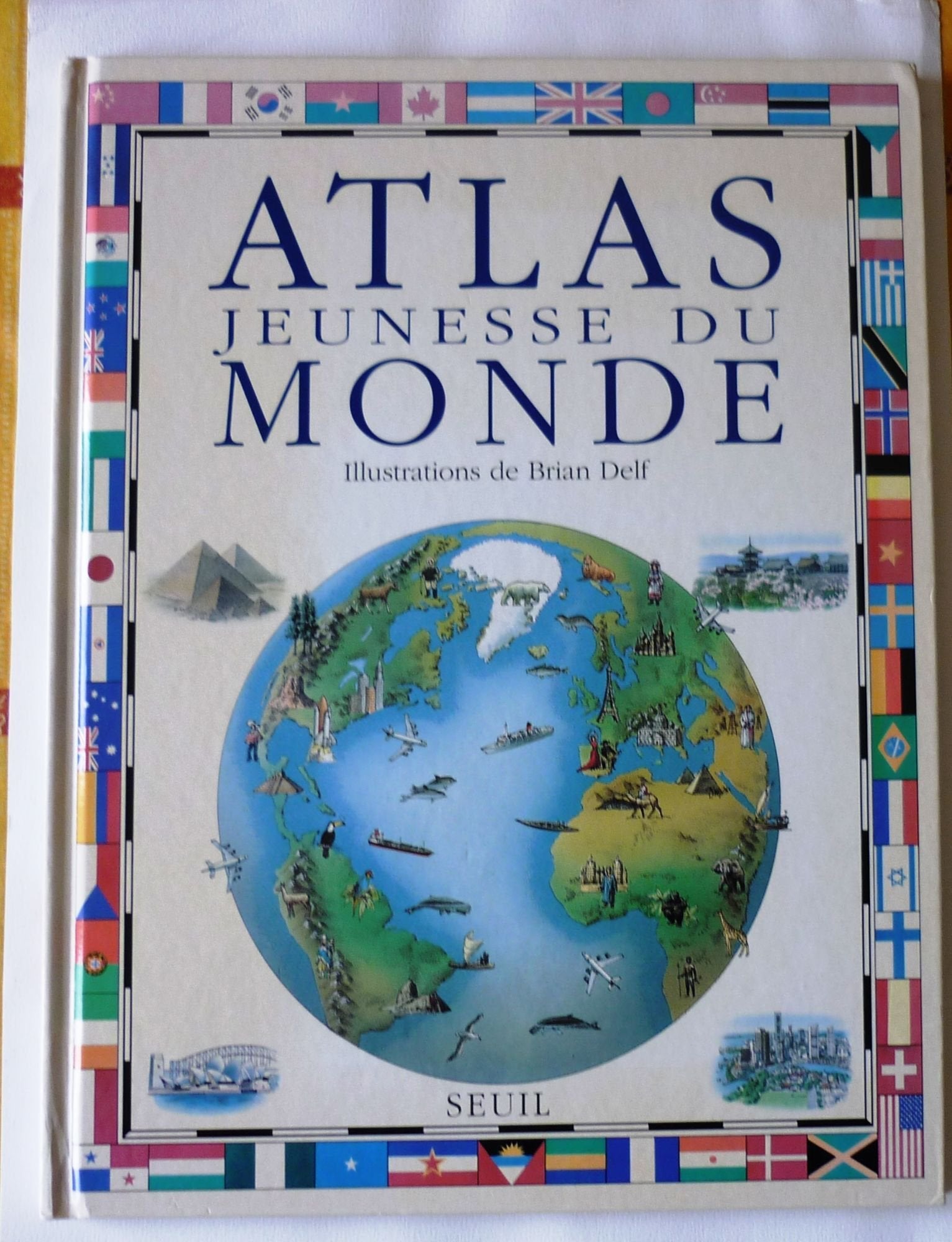Atlas jeunesse du monde 9782020122573