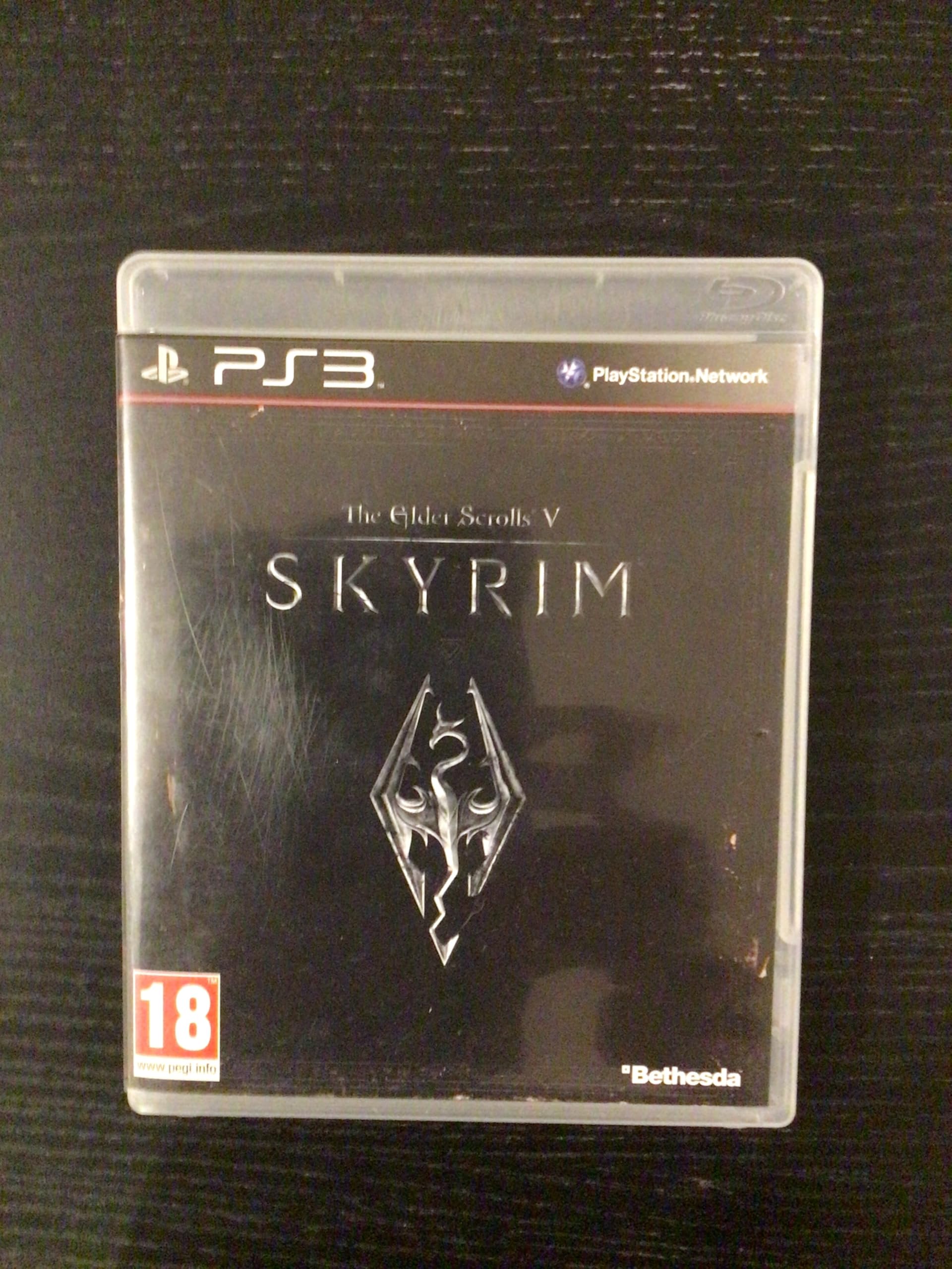 The Elder Scrolls V : Skyrim - éssentials 0093155150416