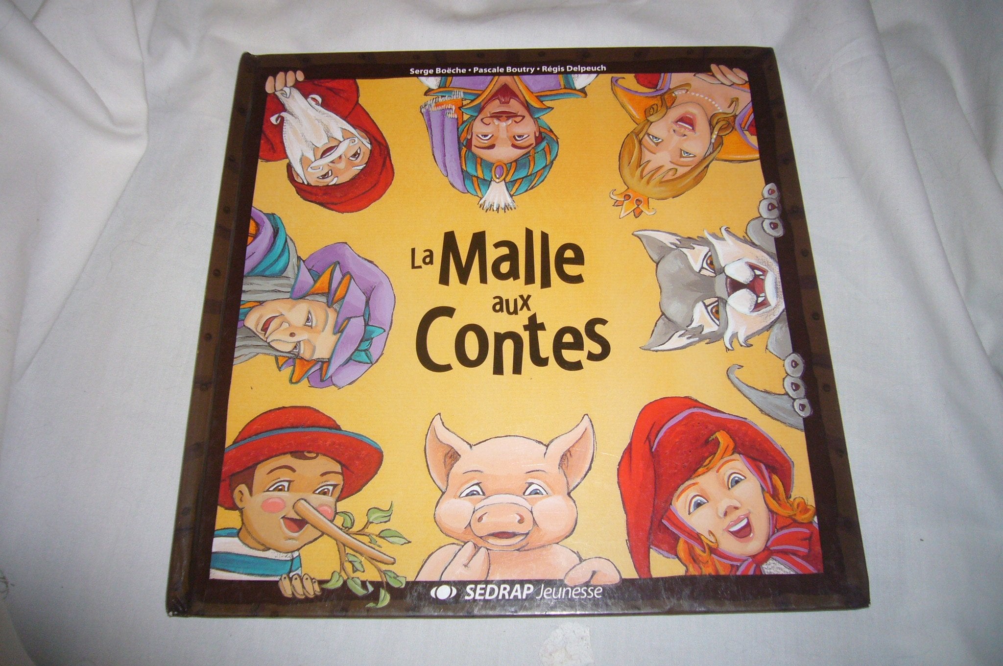 La malle aux contes 9782841174607