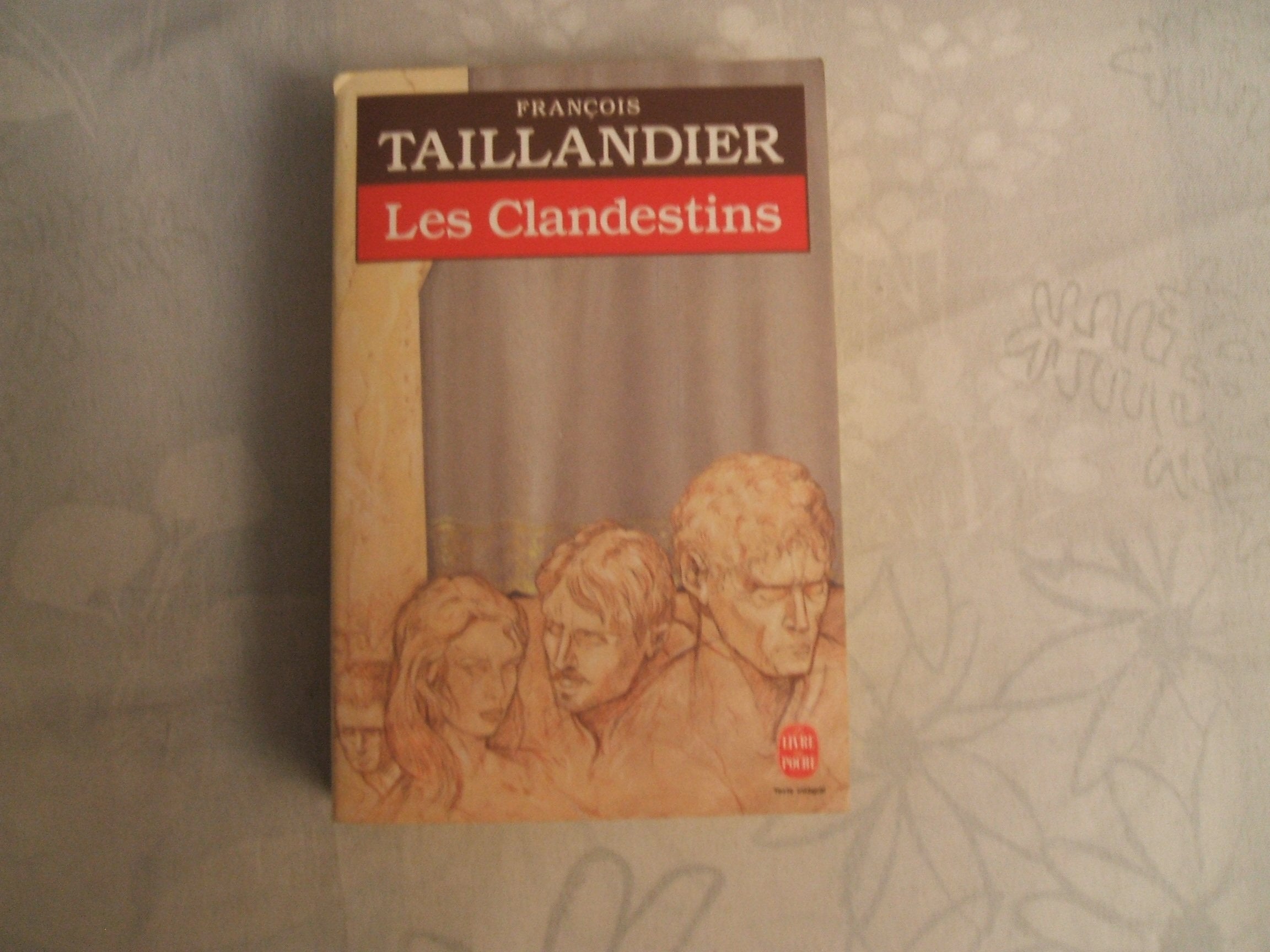 Les clandestins 9782253060277