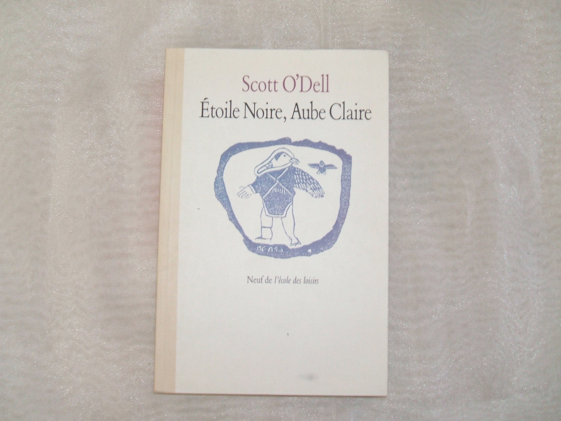 Etoile Noire, Aube Claire 9782211078023