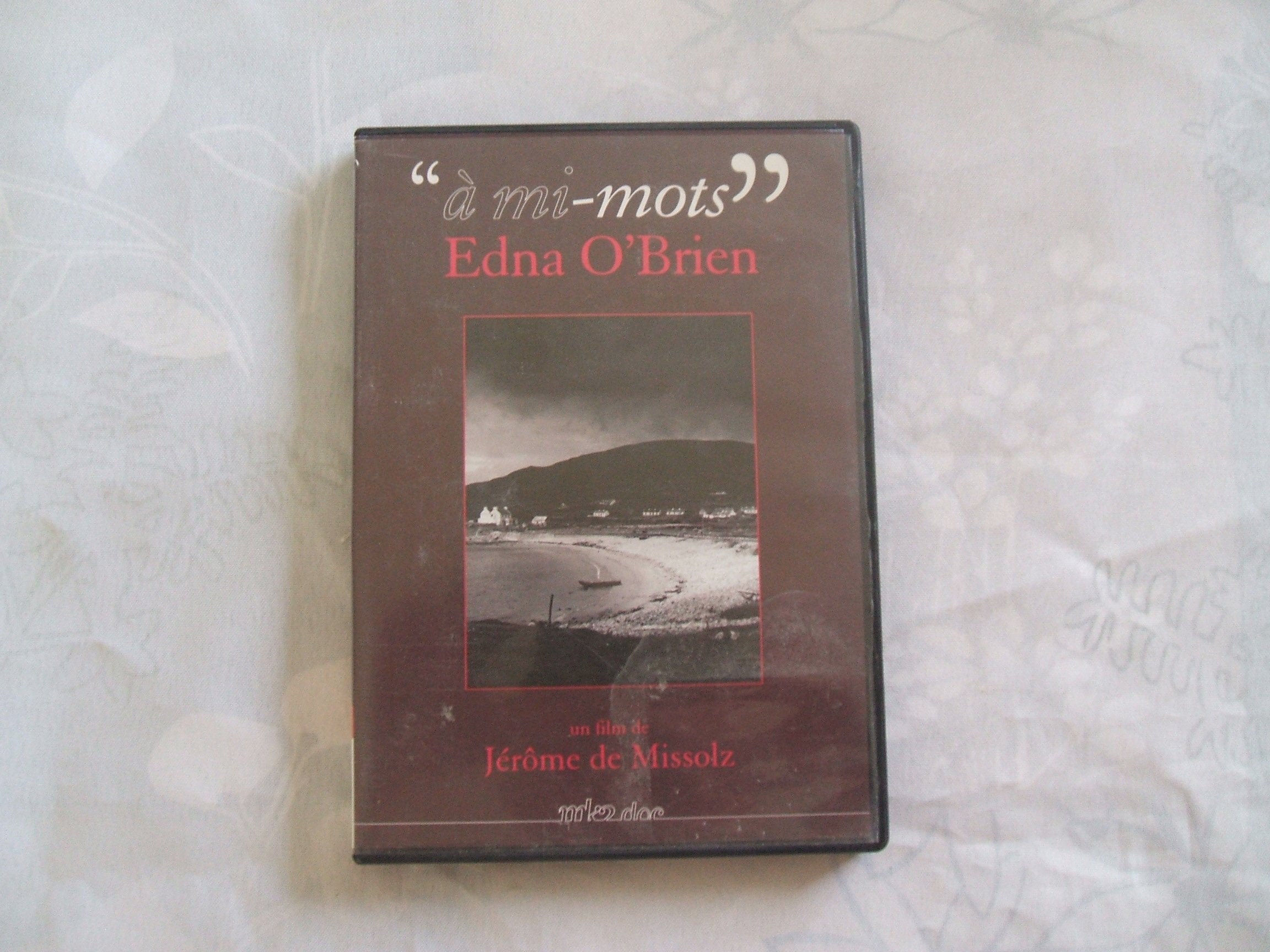 à mi-Mots : Edna O'Brien 3700224303525