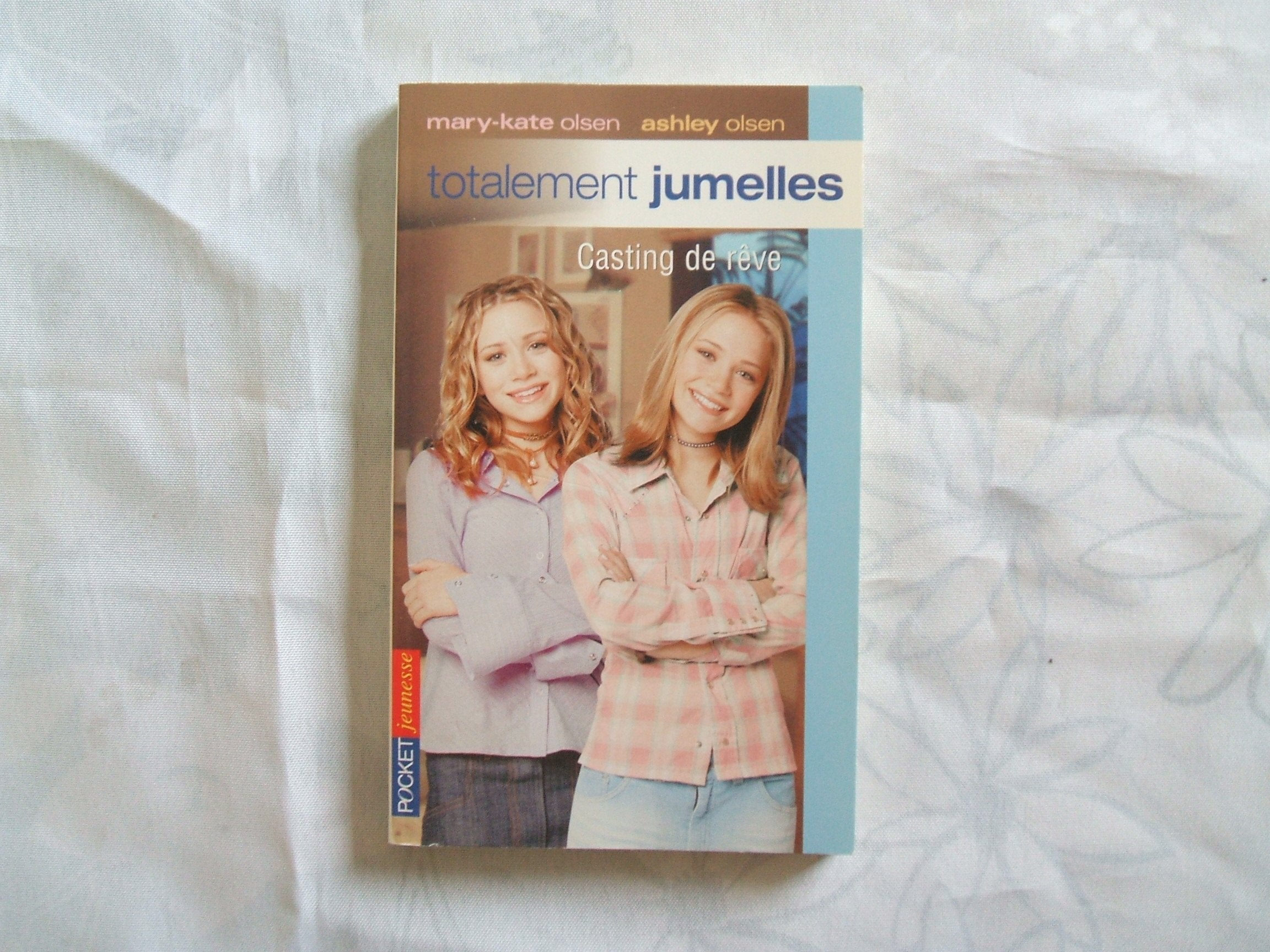 TOTAL JUMELLES N14 CASTING REV 9782266159081