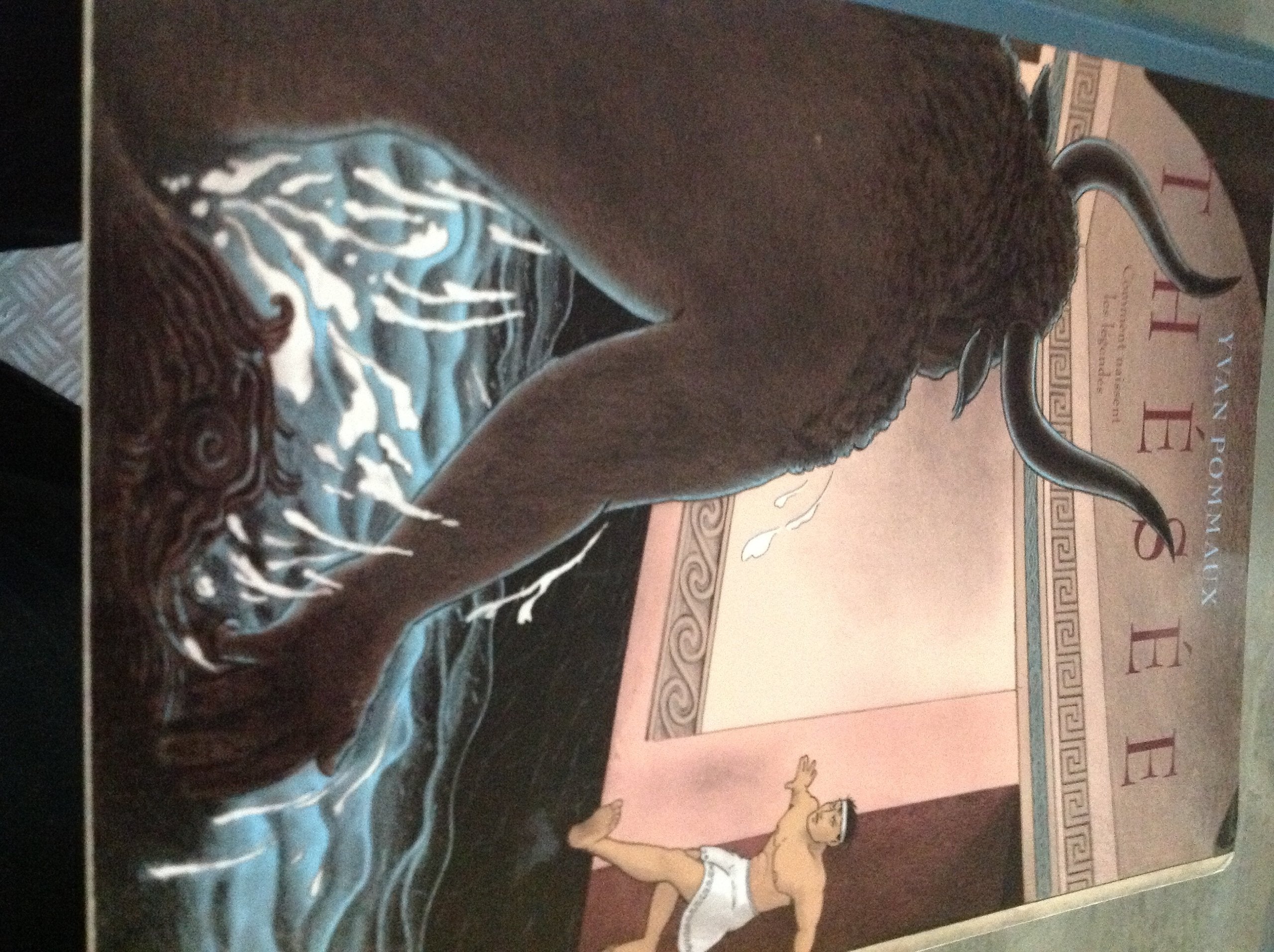 Thésée - Comment naissent les légendes 9782211092739