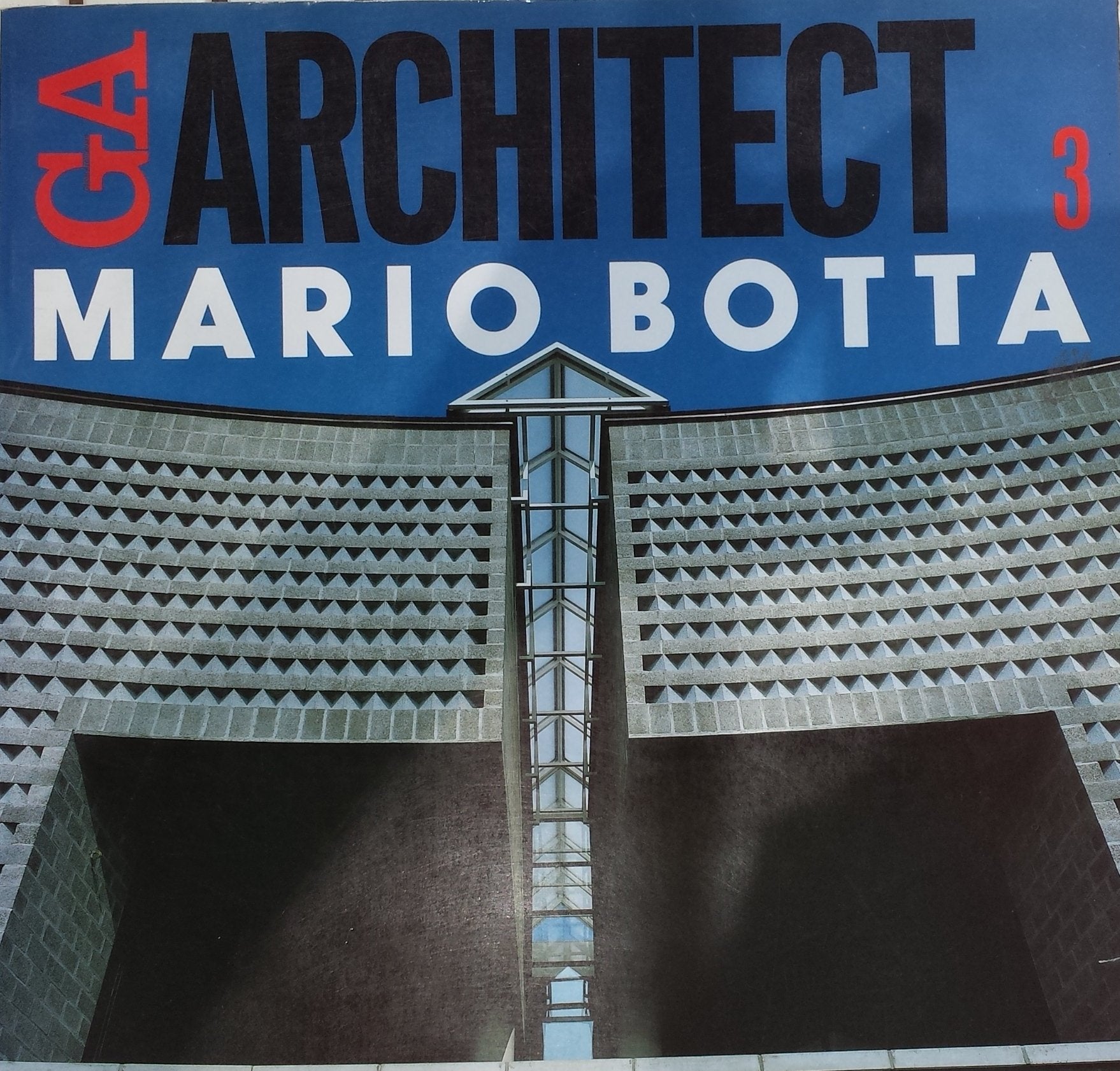 Mario Botta. Introduction by Christian Norberg-Schulz 9784871404068