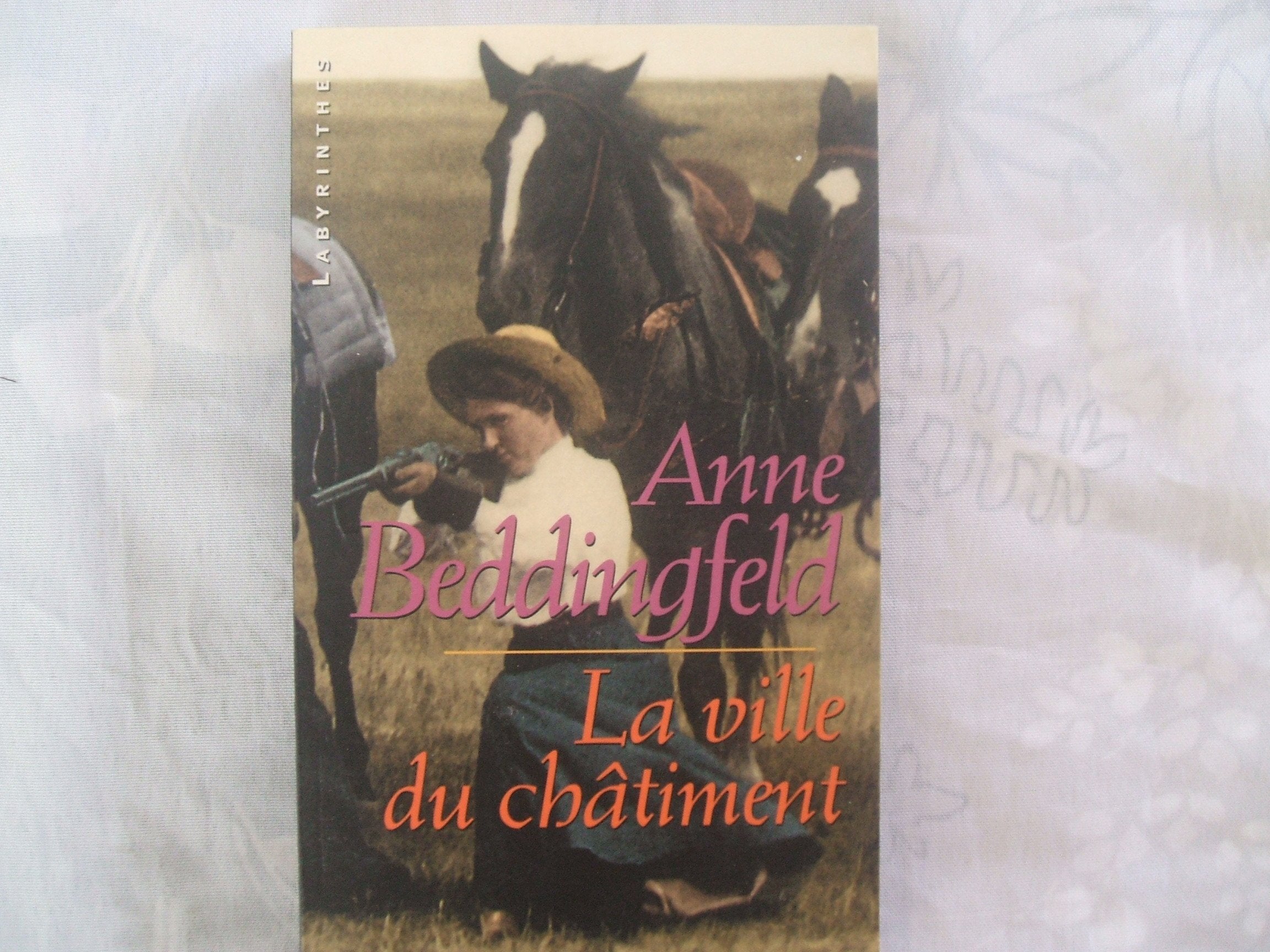 La ville du châtiment 9782702496893