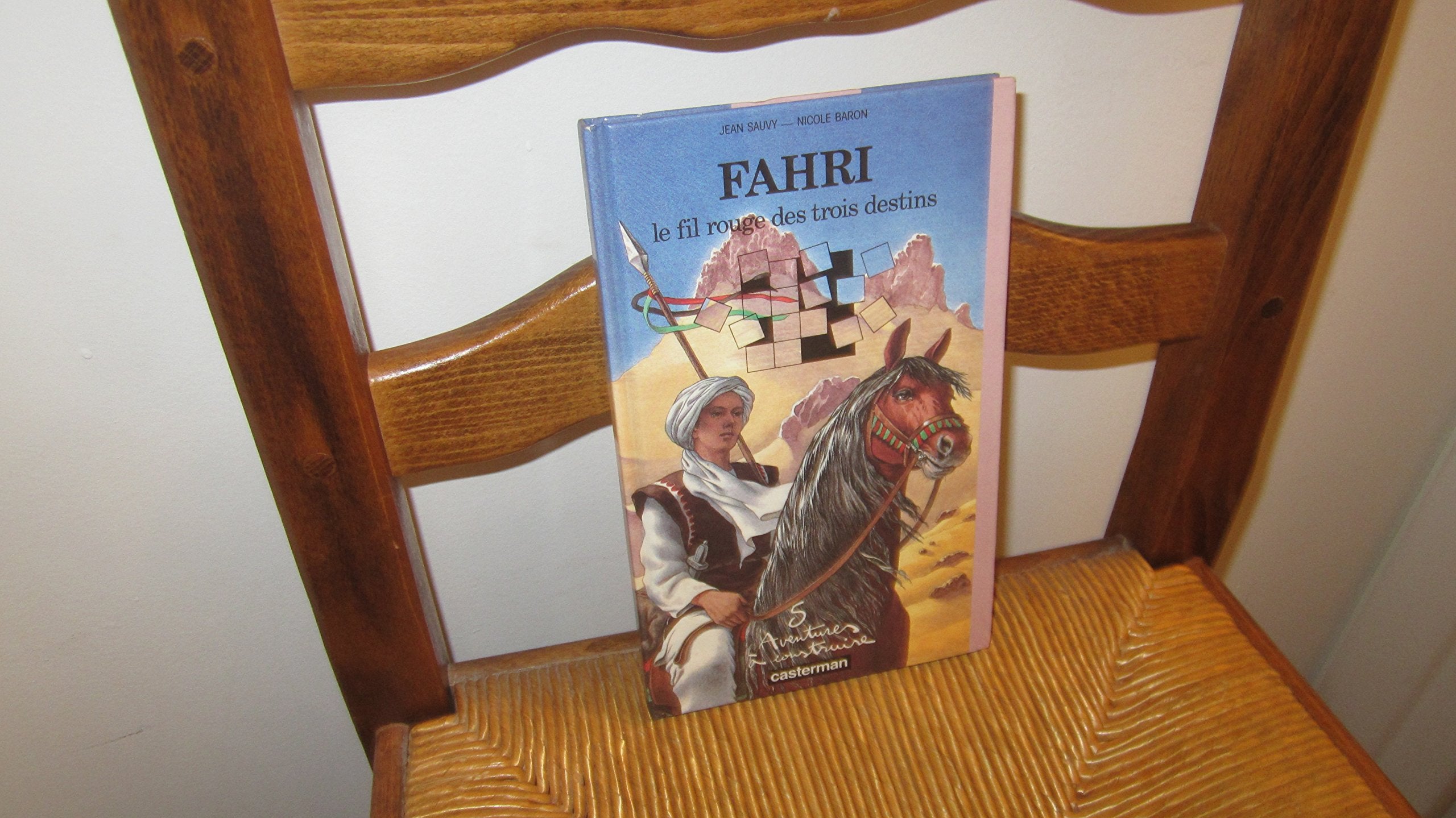 Fahri: Le fil rouge des trois destins 9782203164062