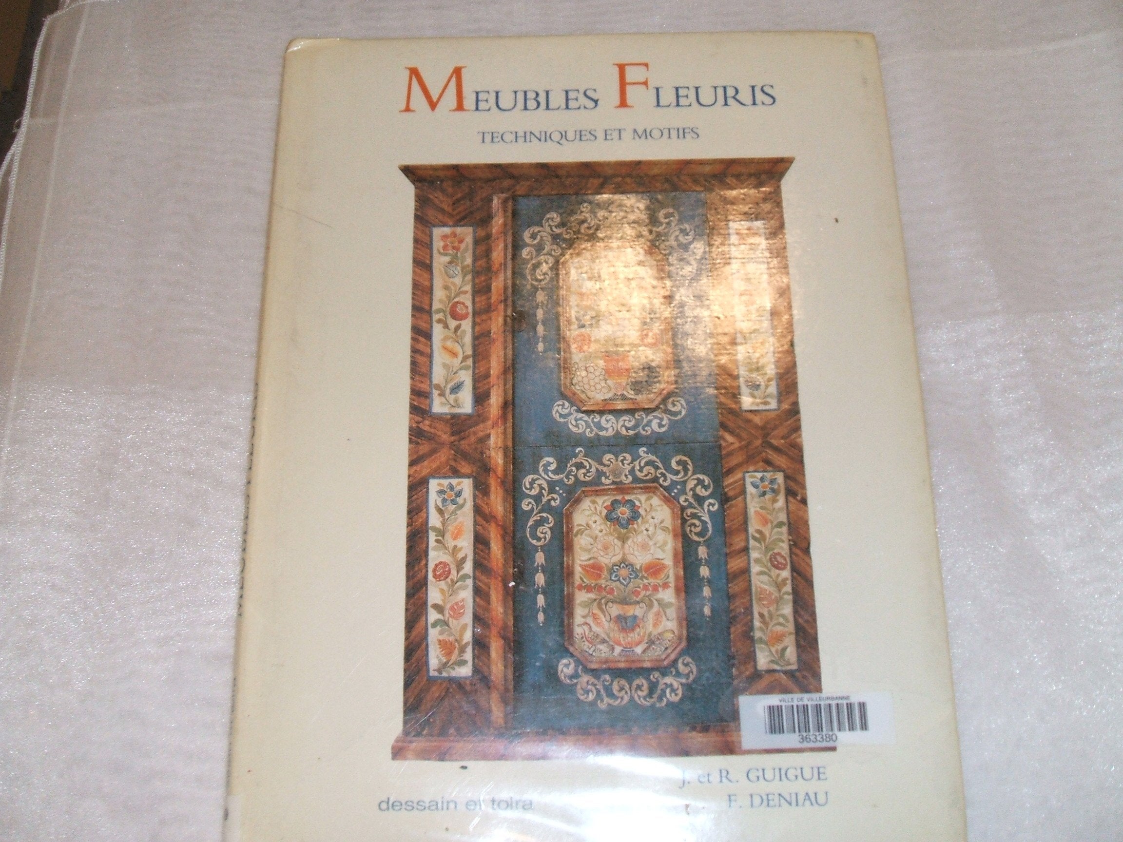 Meubles fleuris : Techniques et Motifs 9782249279621