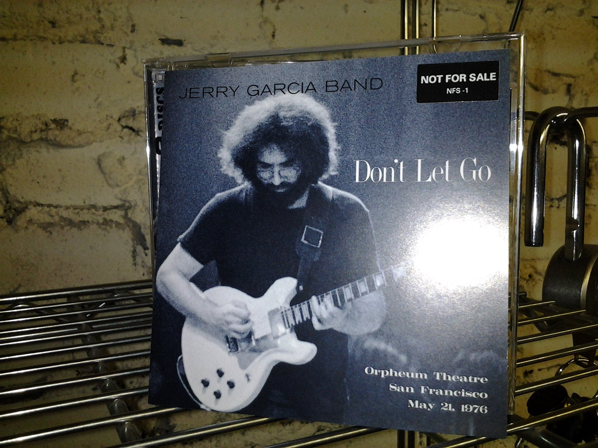 Don't Let Go 0078221407823