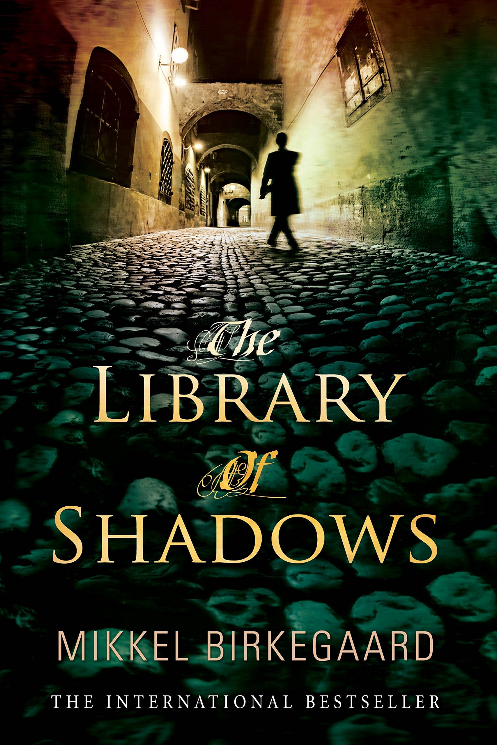 The Library of Shadows 9780552775021