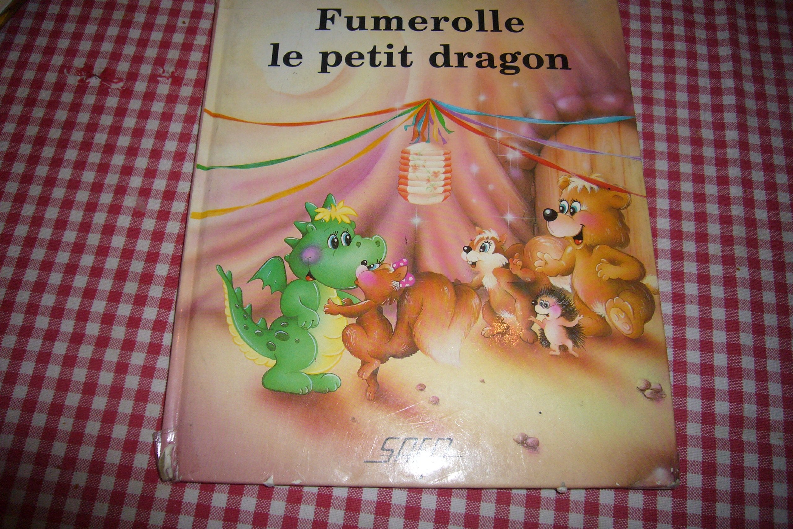 Fumerolle petit dragon 9782737270697