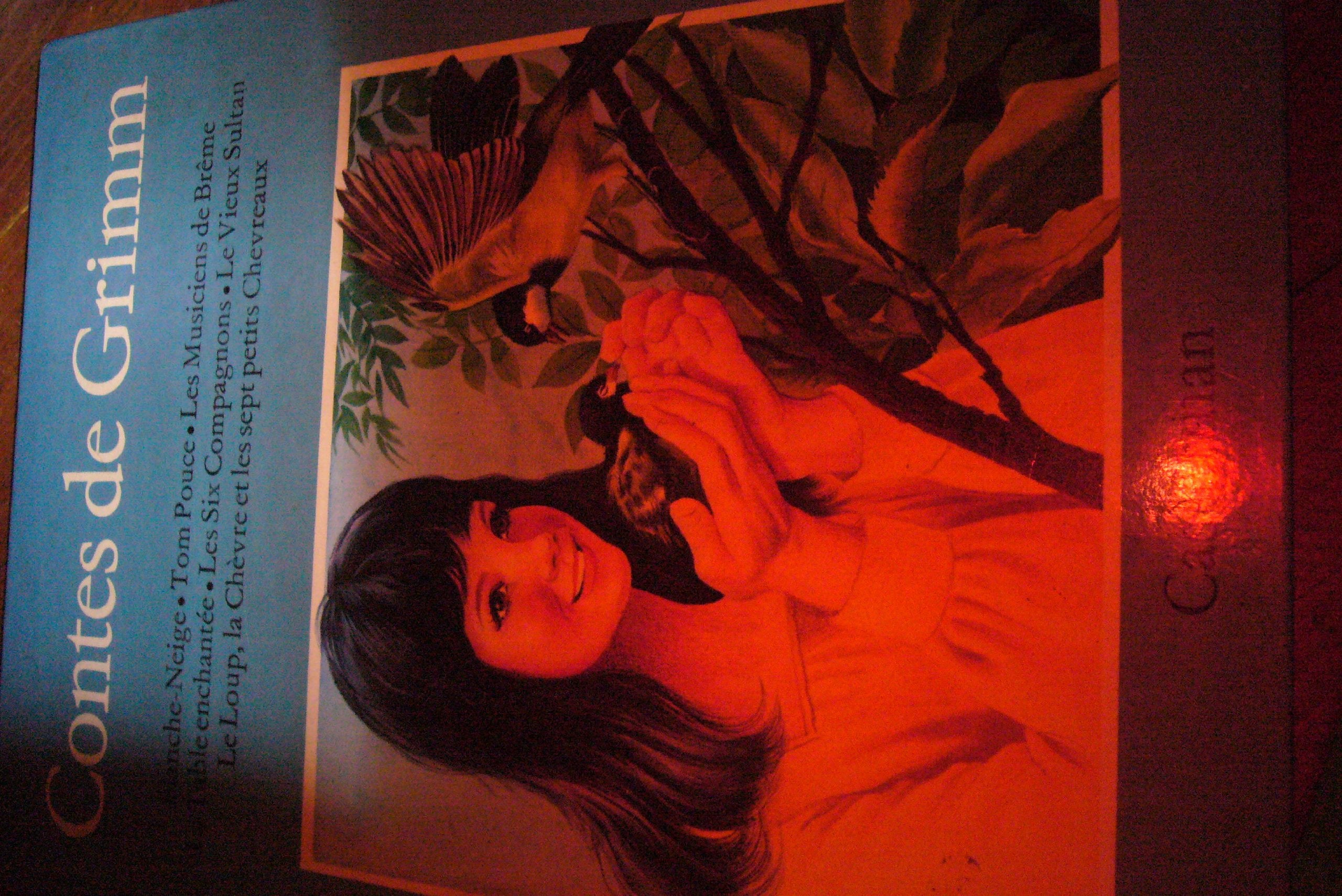 Contes de Grimm: Blanche-Neige, Tom Pouce, les musiciens de Brême,... et les septs petits chevreaux 9782203147089