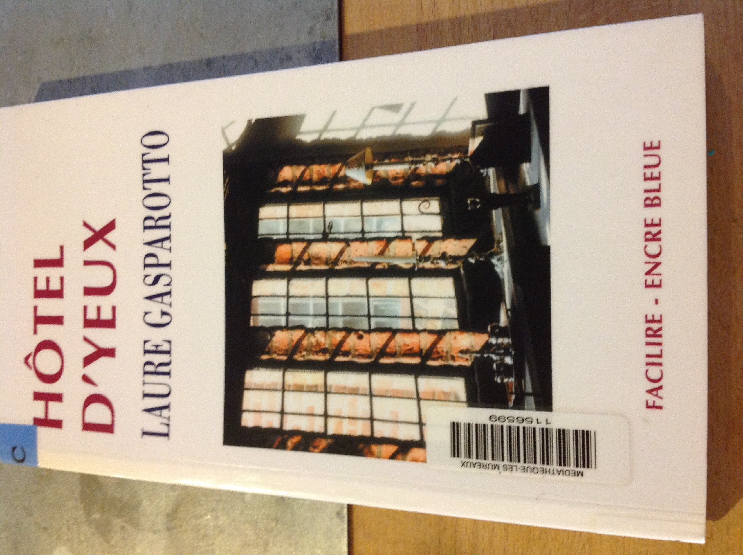 Hôtel d'yeux 9782843792229