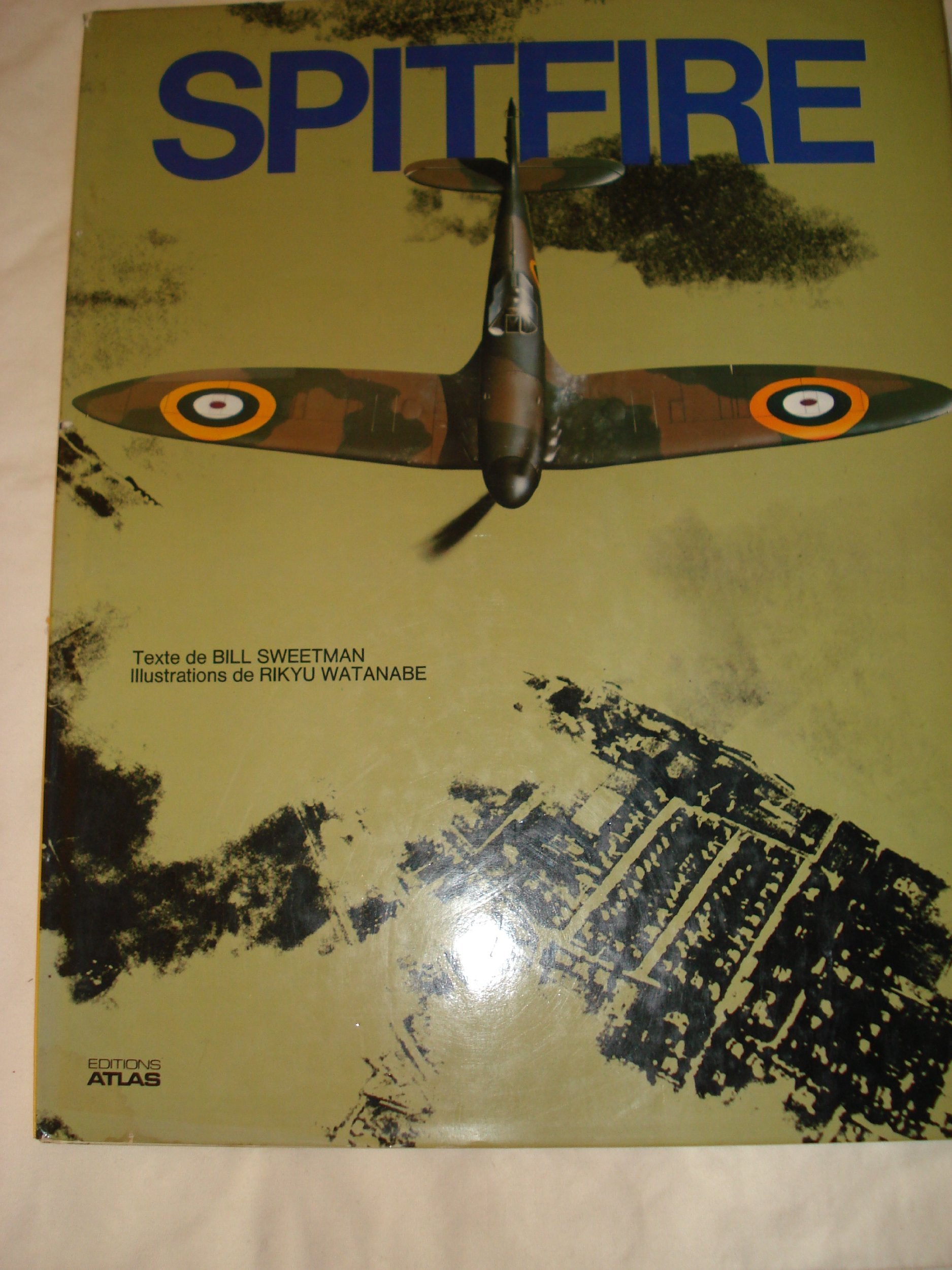 SPITFIRE. 9782731200836