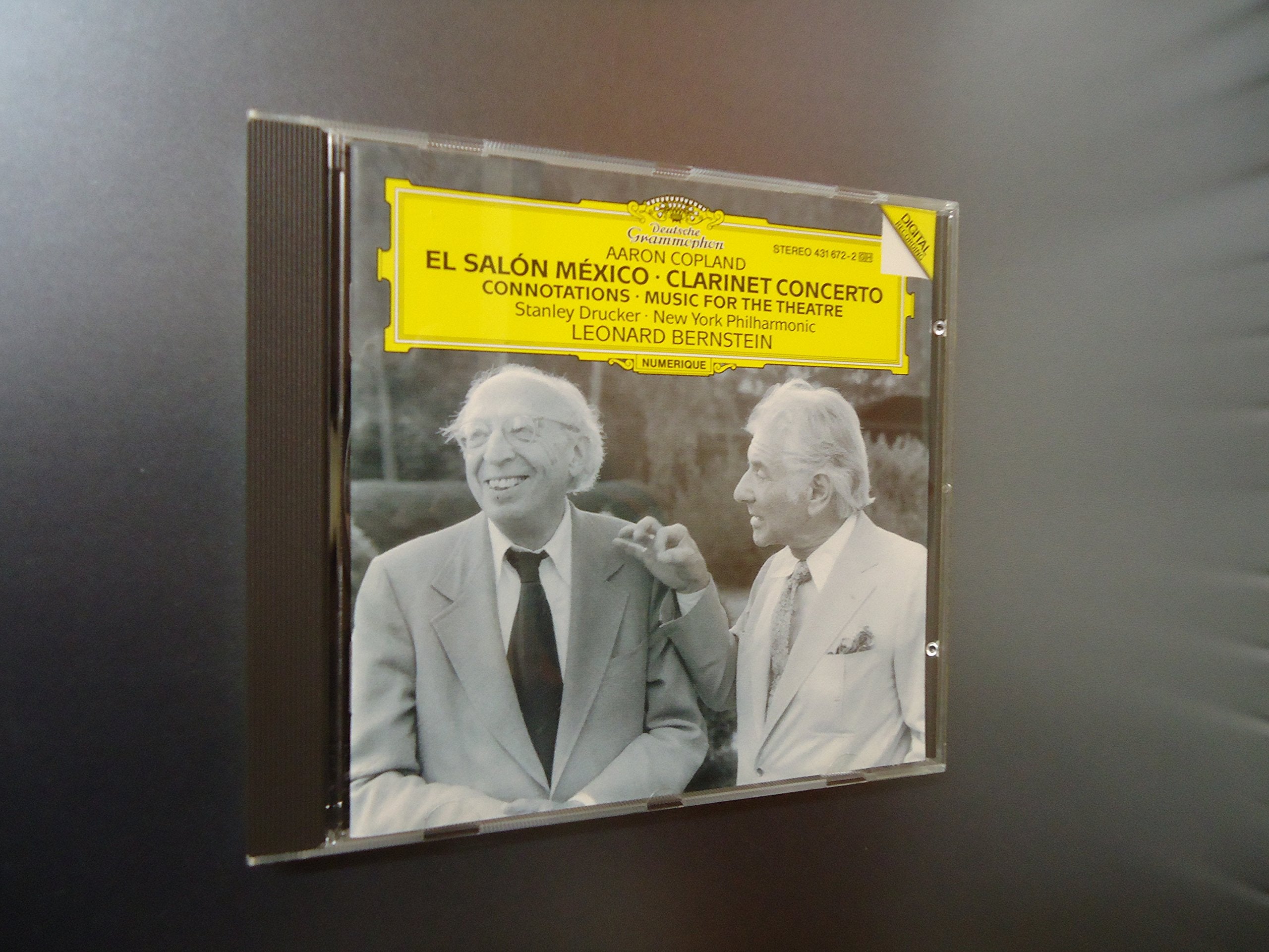 Clarinet Concerto 0028943167222