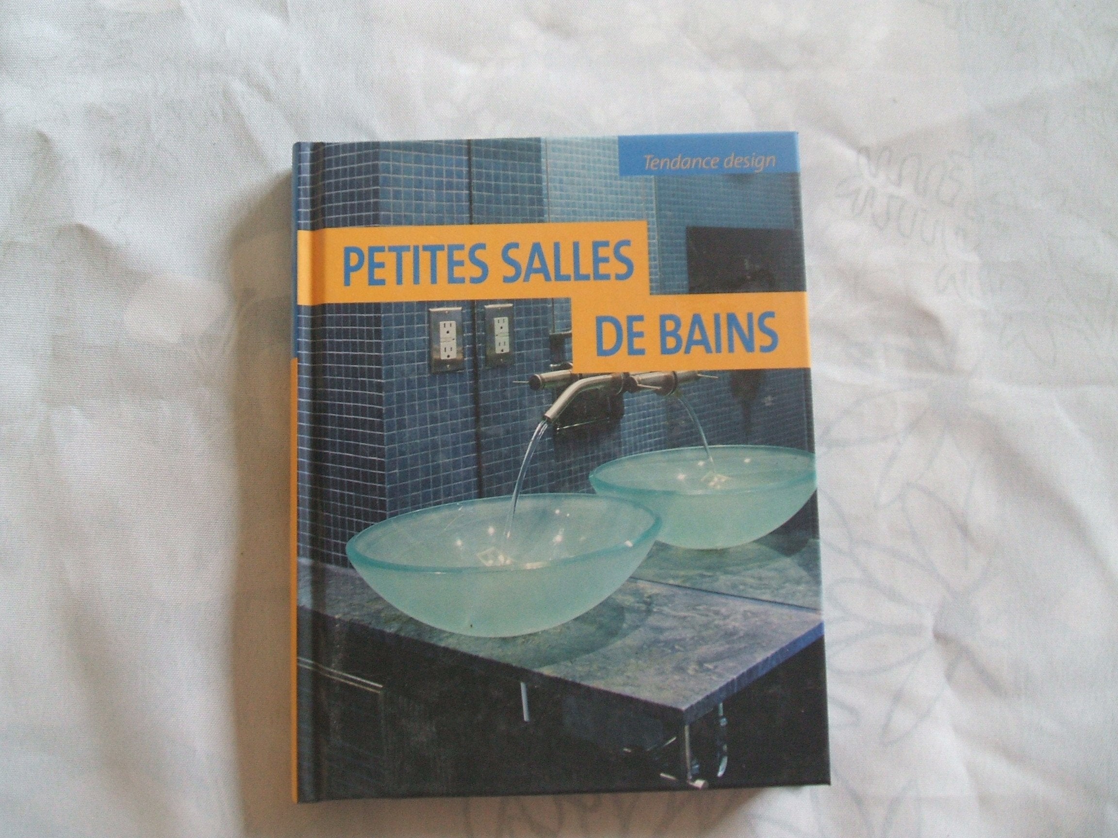 Petites salles de bains 9781405482264