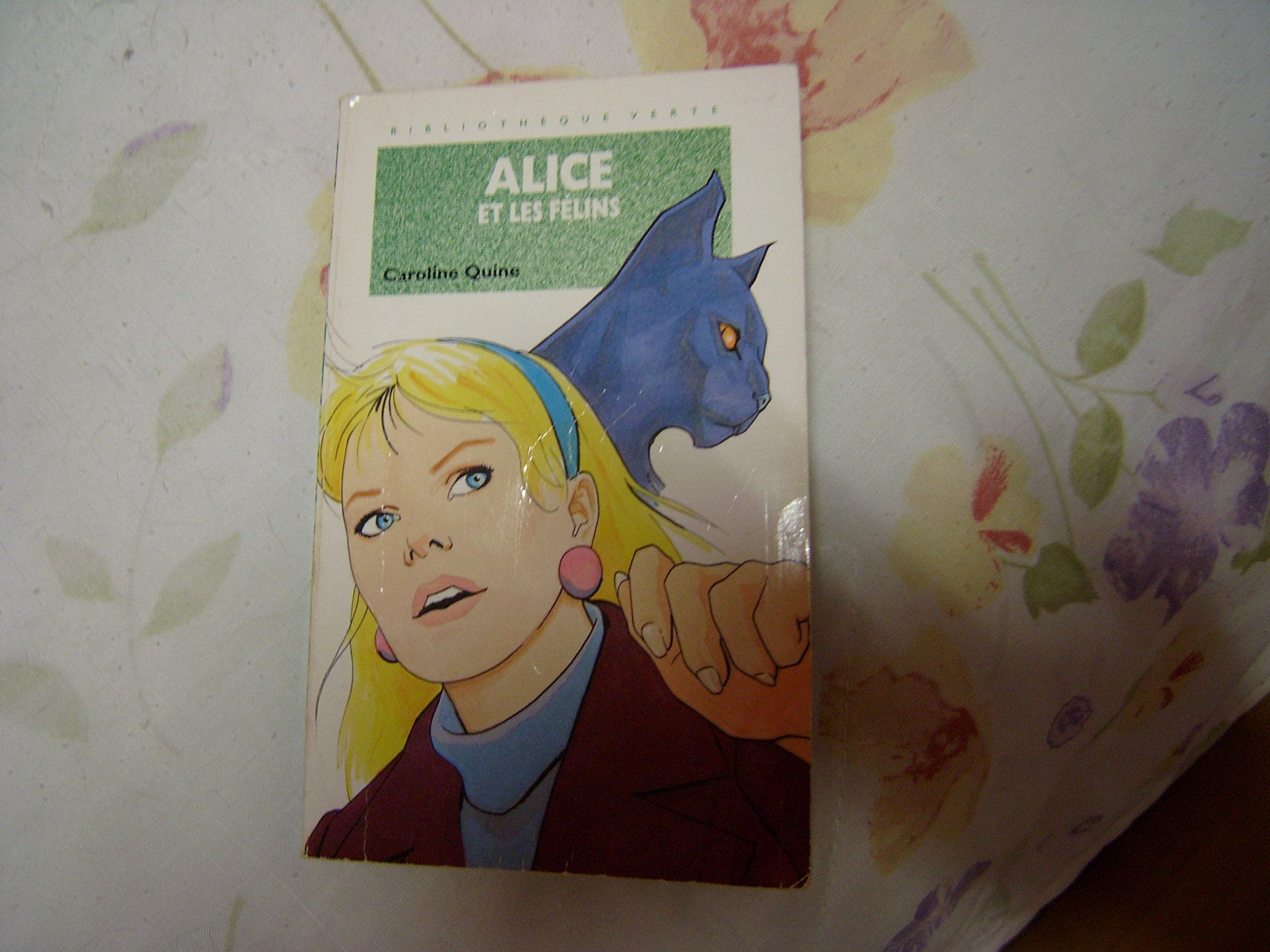 Alice et les félins 9782012094666