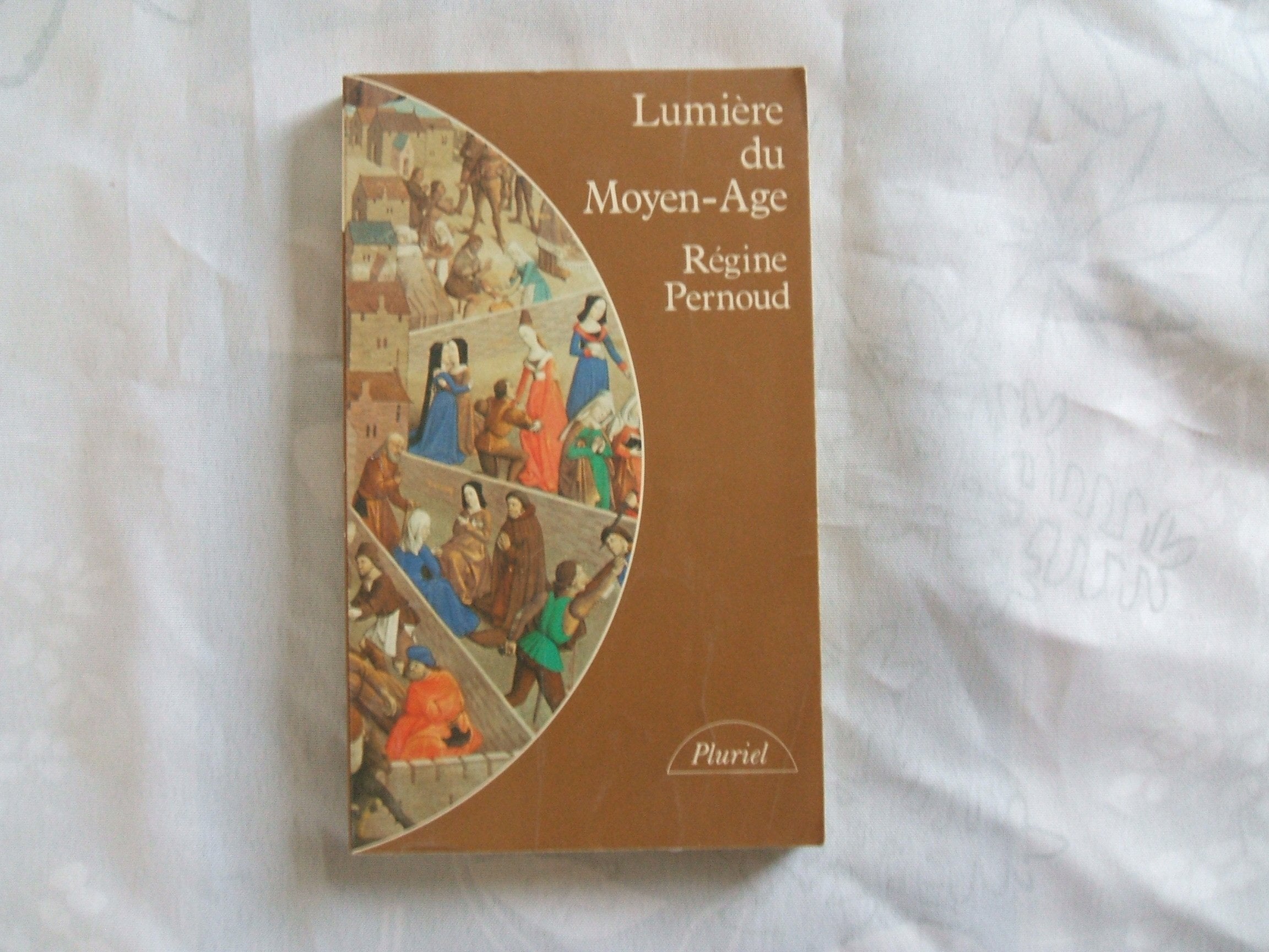 Lumière du Moyen âge 9782010090776