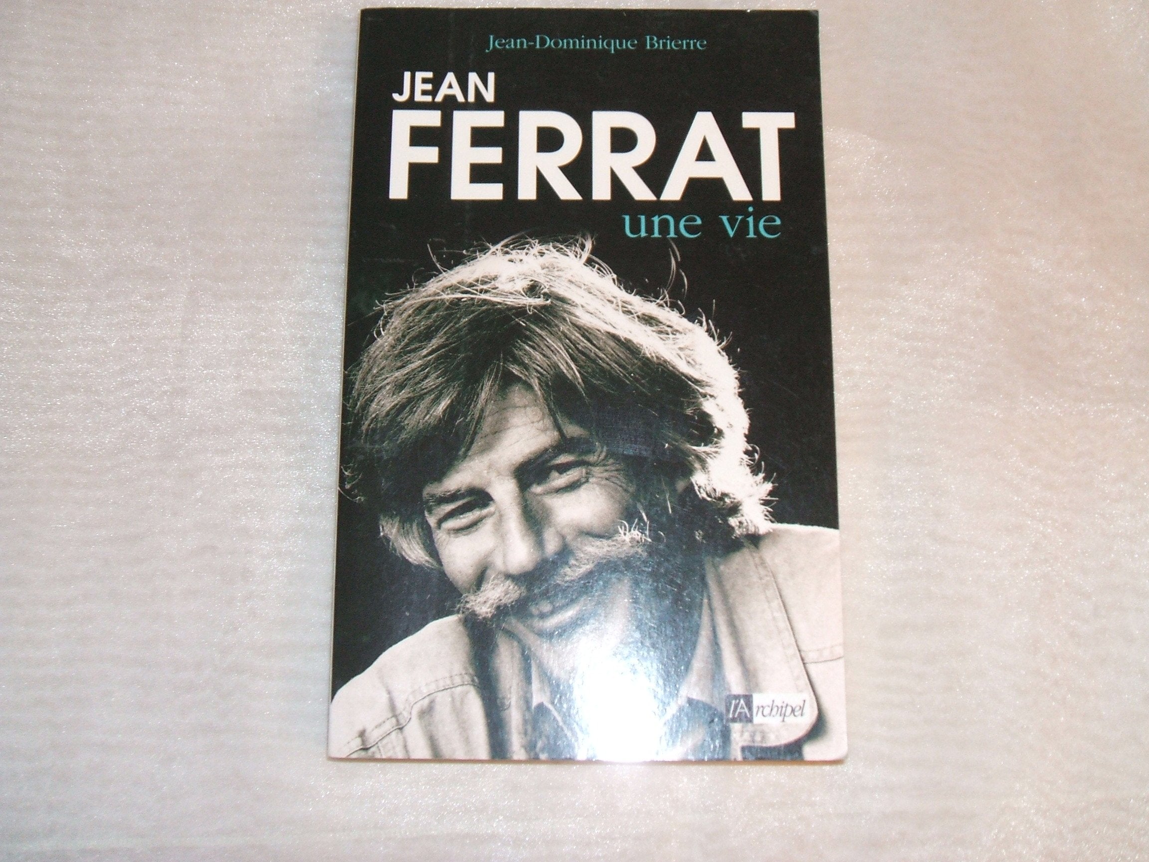 Jean Ferrat 9782352872108