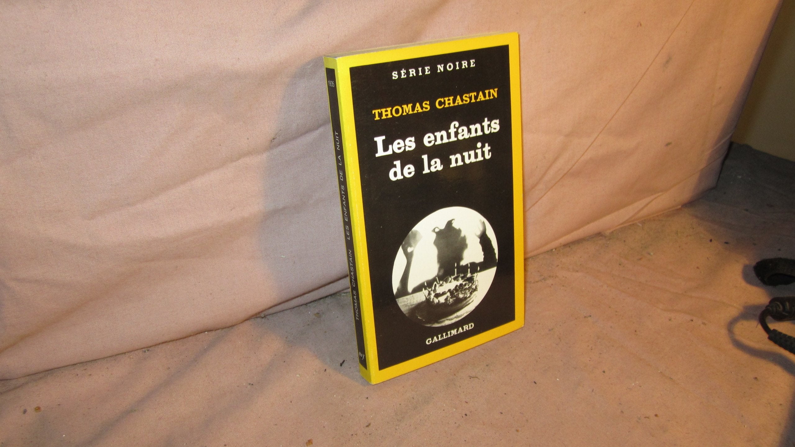 Les enfants de la nuit 9782070489350