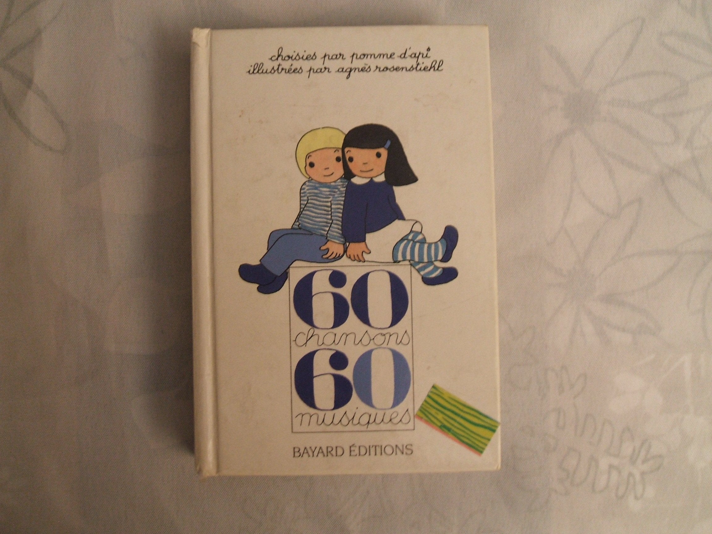 60 chansons, 60 musiques: Et 6 Noëls 9782227701229