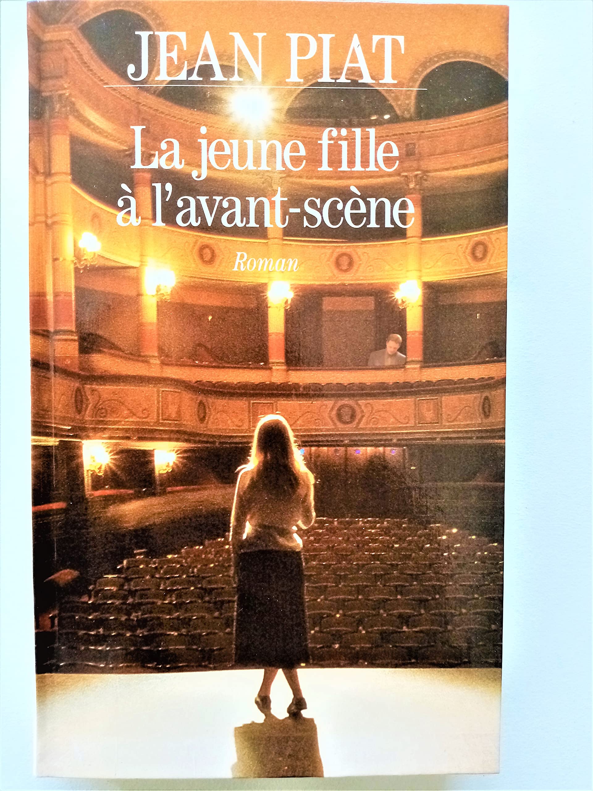 La jeune fille à l'avant-scène 9782286004484