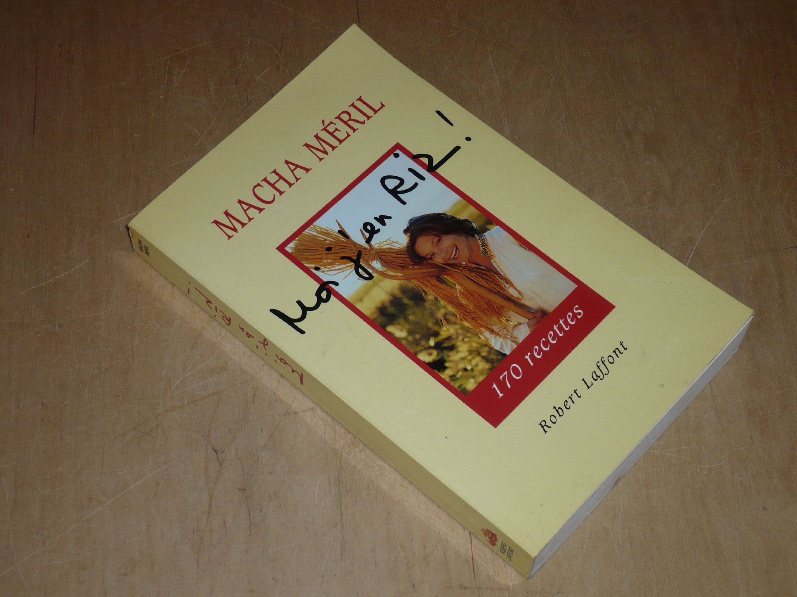 Moi j' en riz 9782221076873