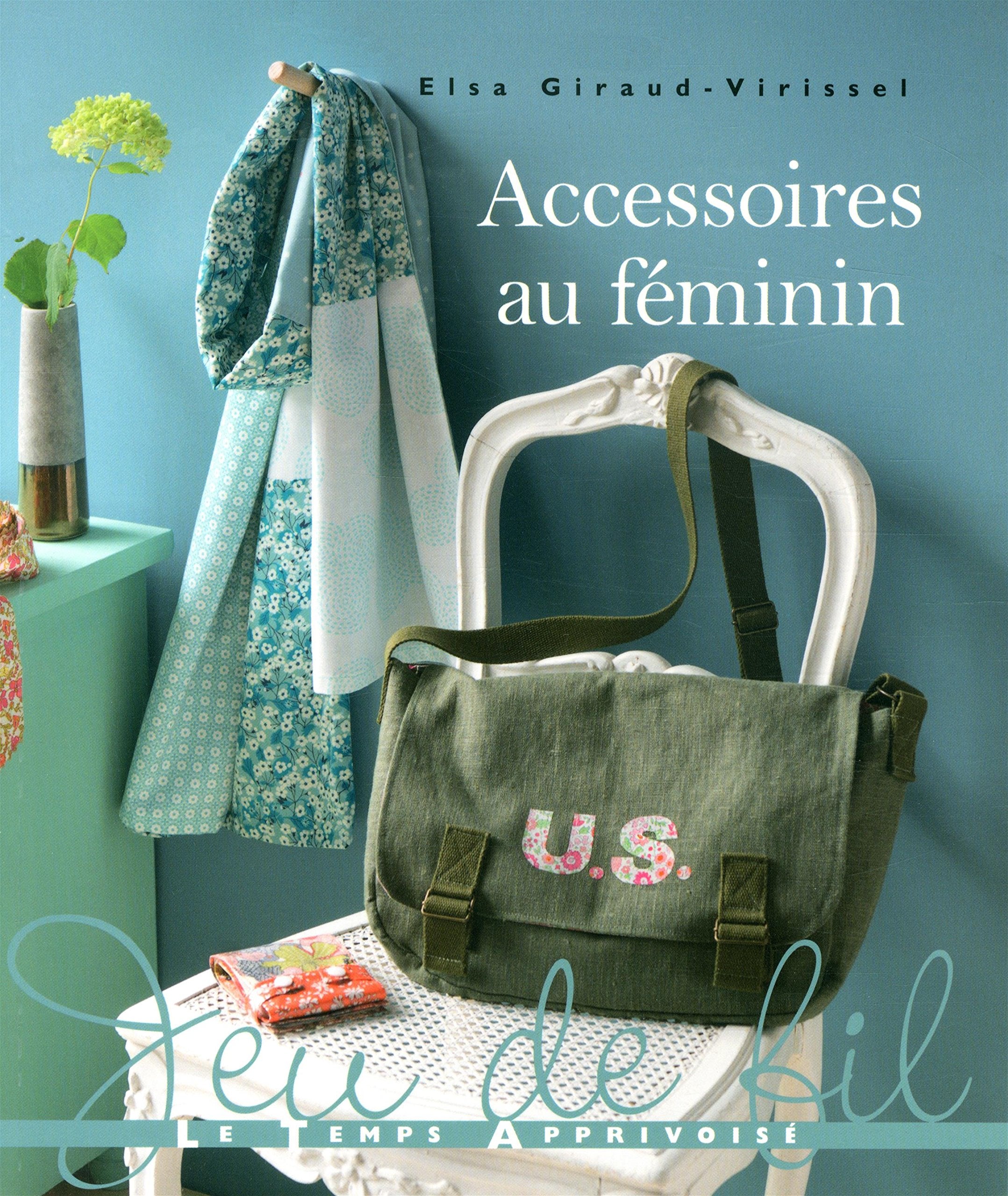 Accessoires au féminin 9782299002934
