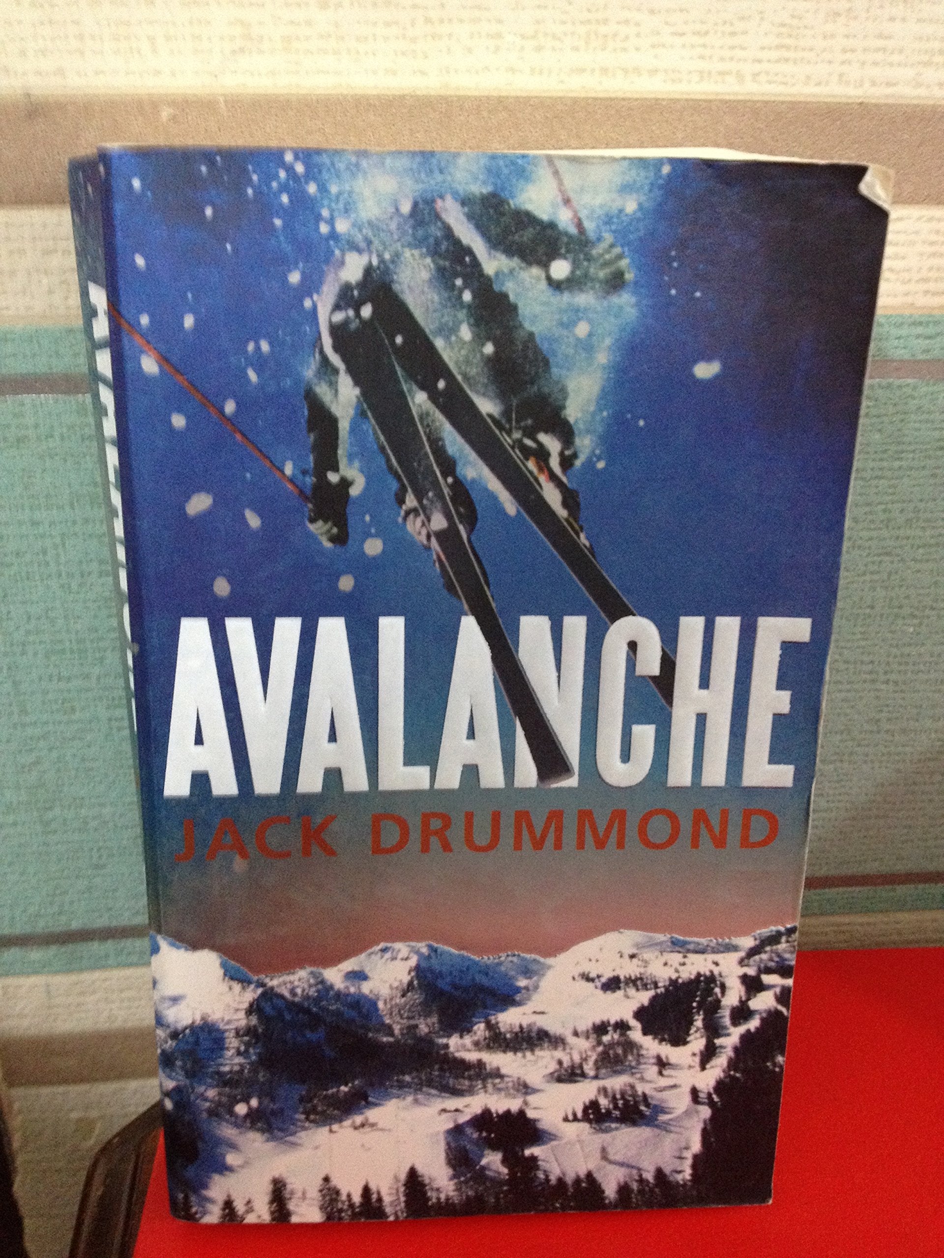 Avalanche 9780751539042