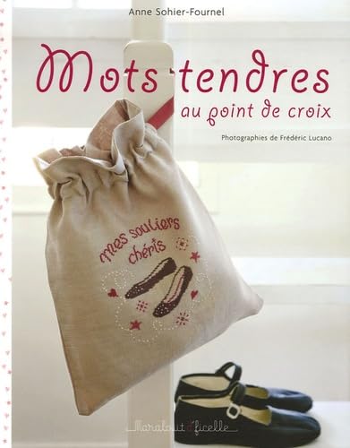 Mots tendres au point de croix 9782501051064